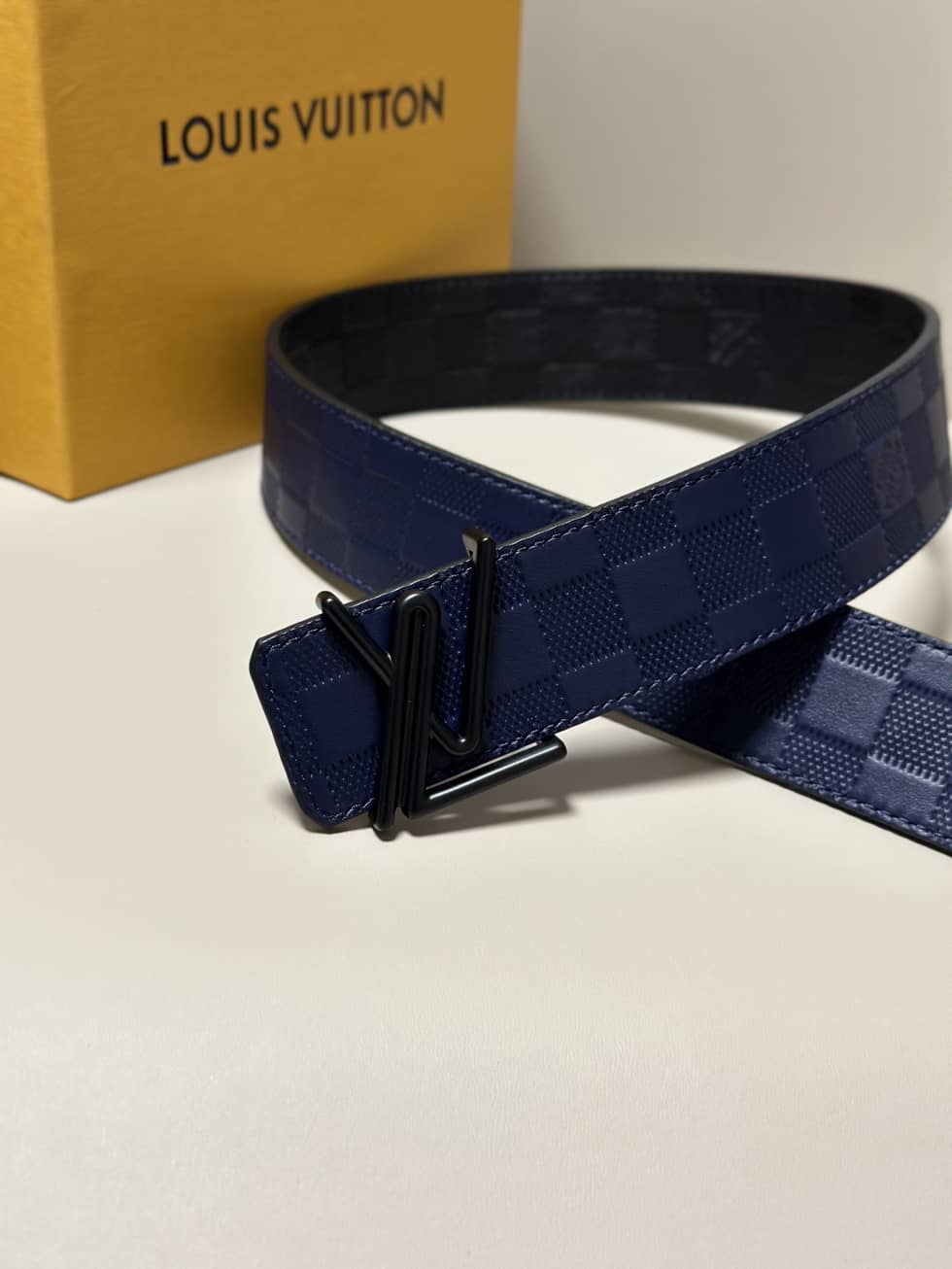 loubelt103_5