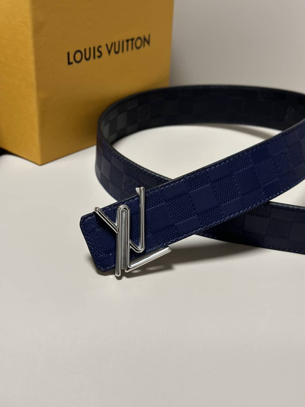 loubelt104_5