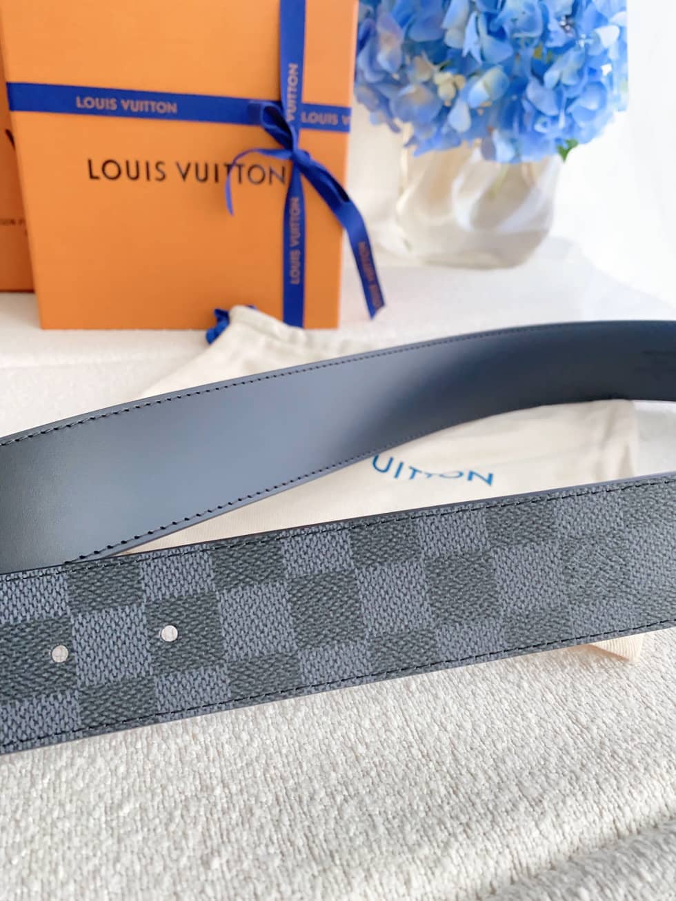 loubelt122_4