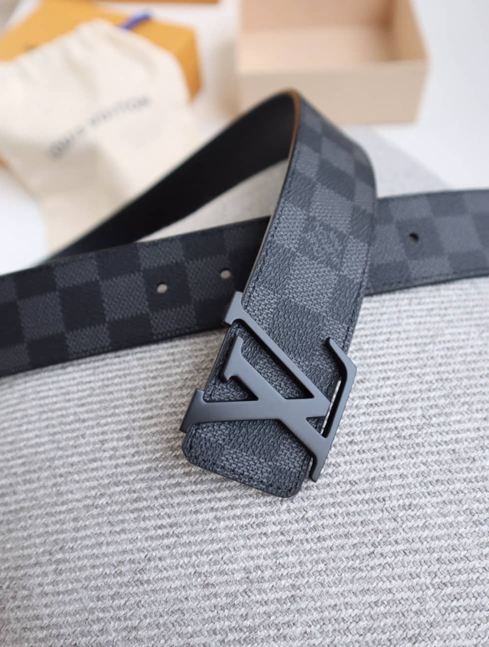 loubelt134_4