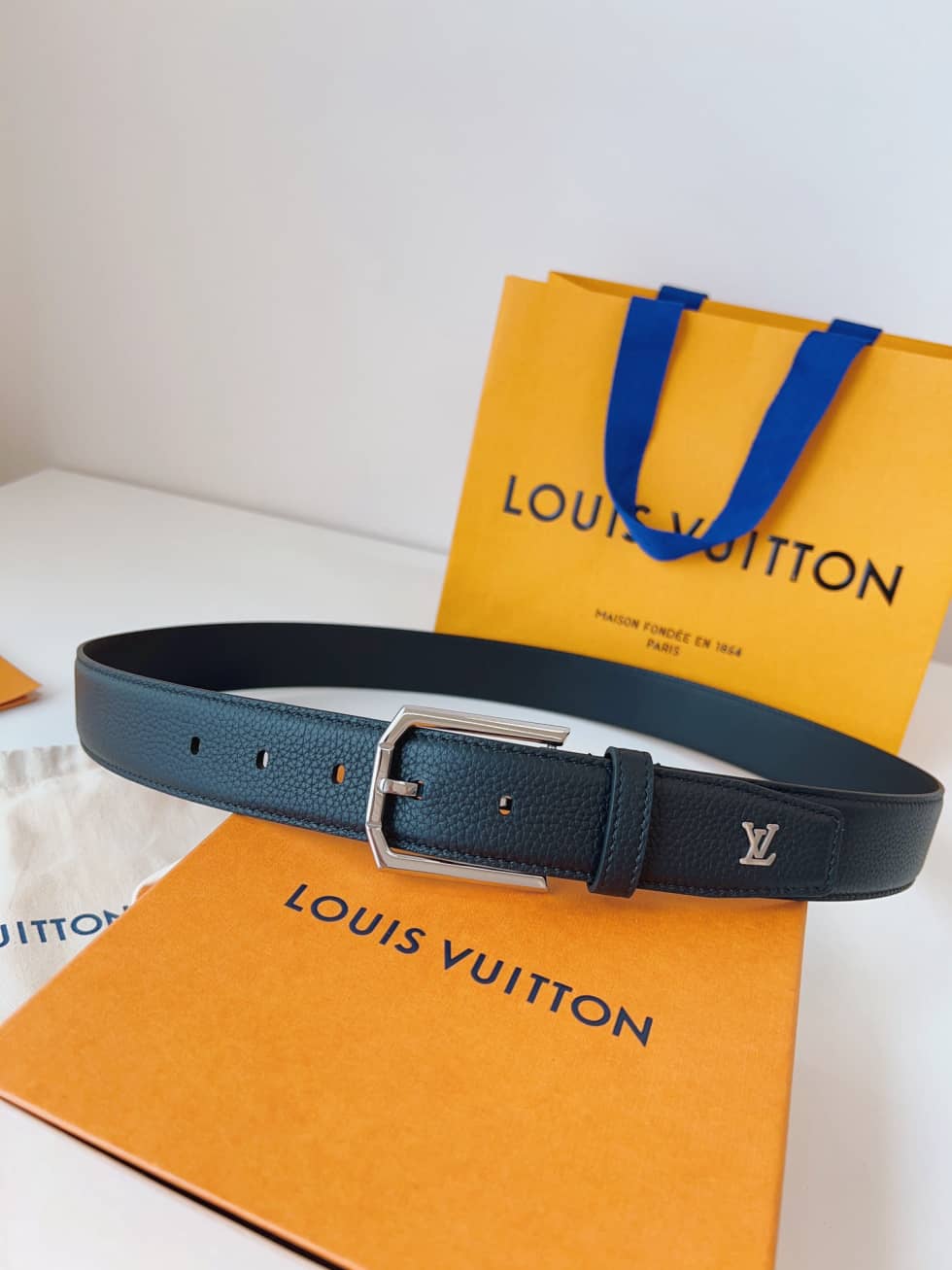 loubelt16_1
