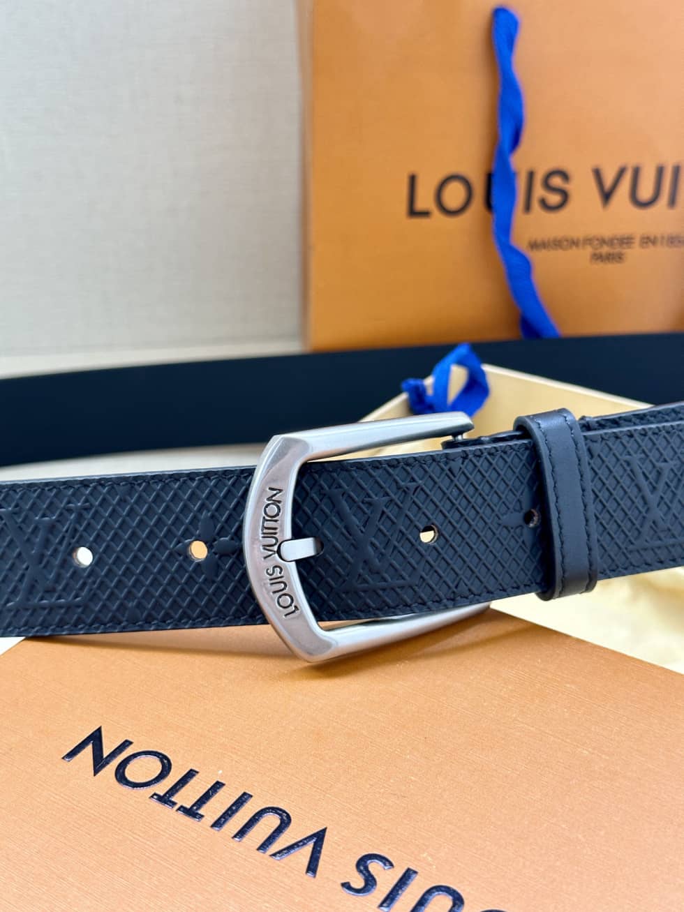 loubelt198_6