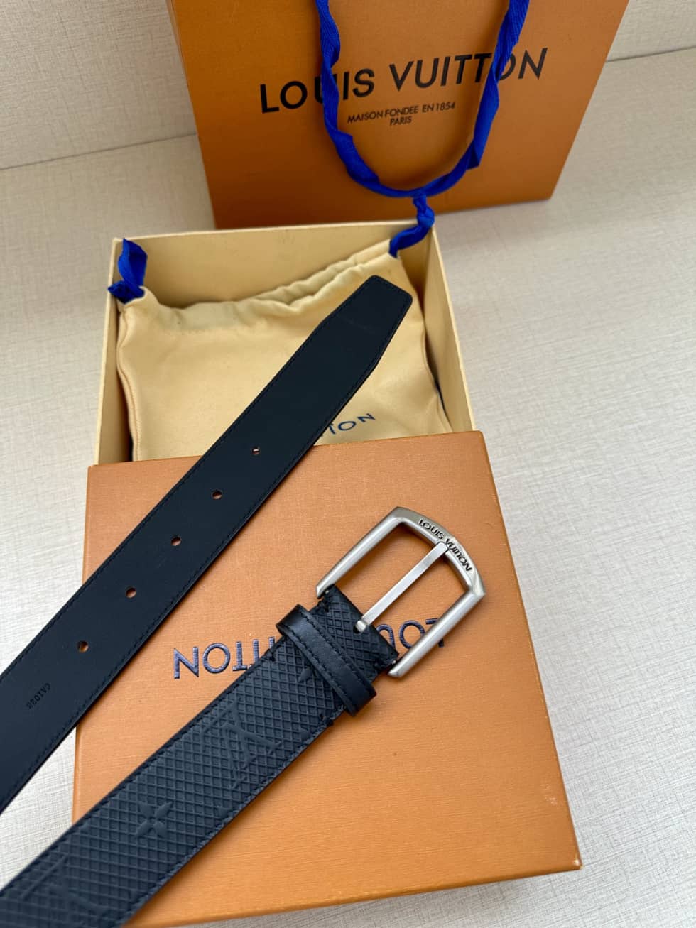 loubelt198_7