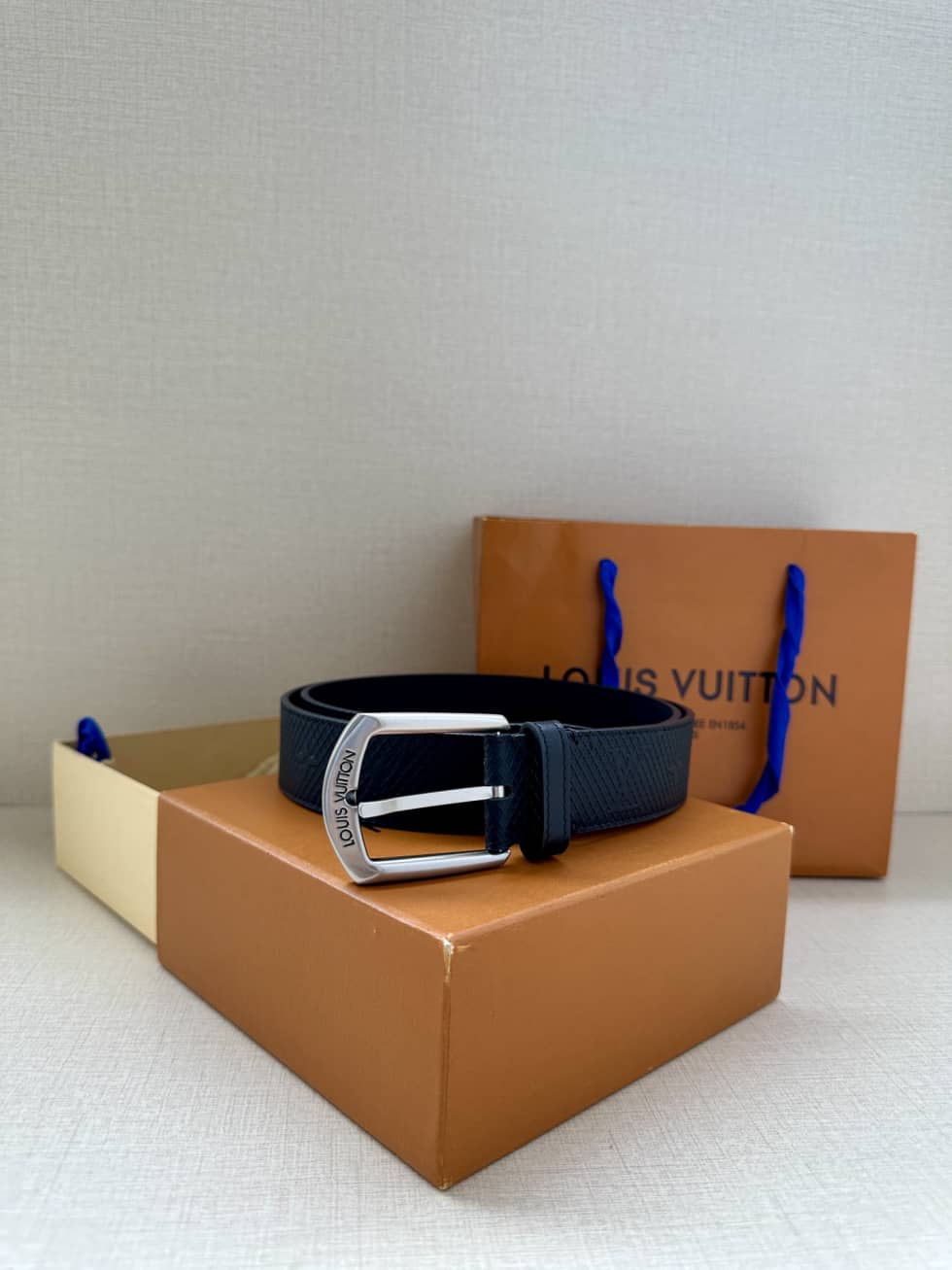 loubelt198_8