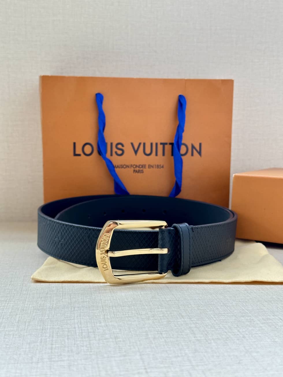 loubelt199_5