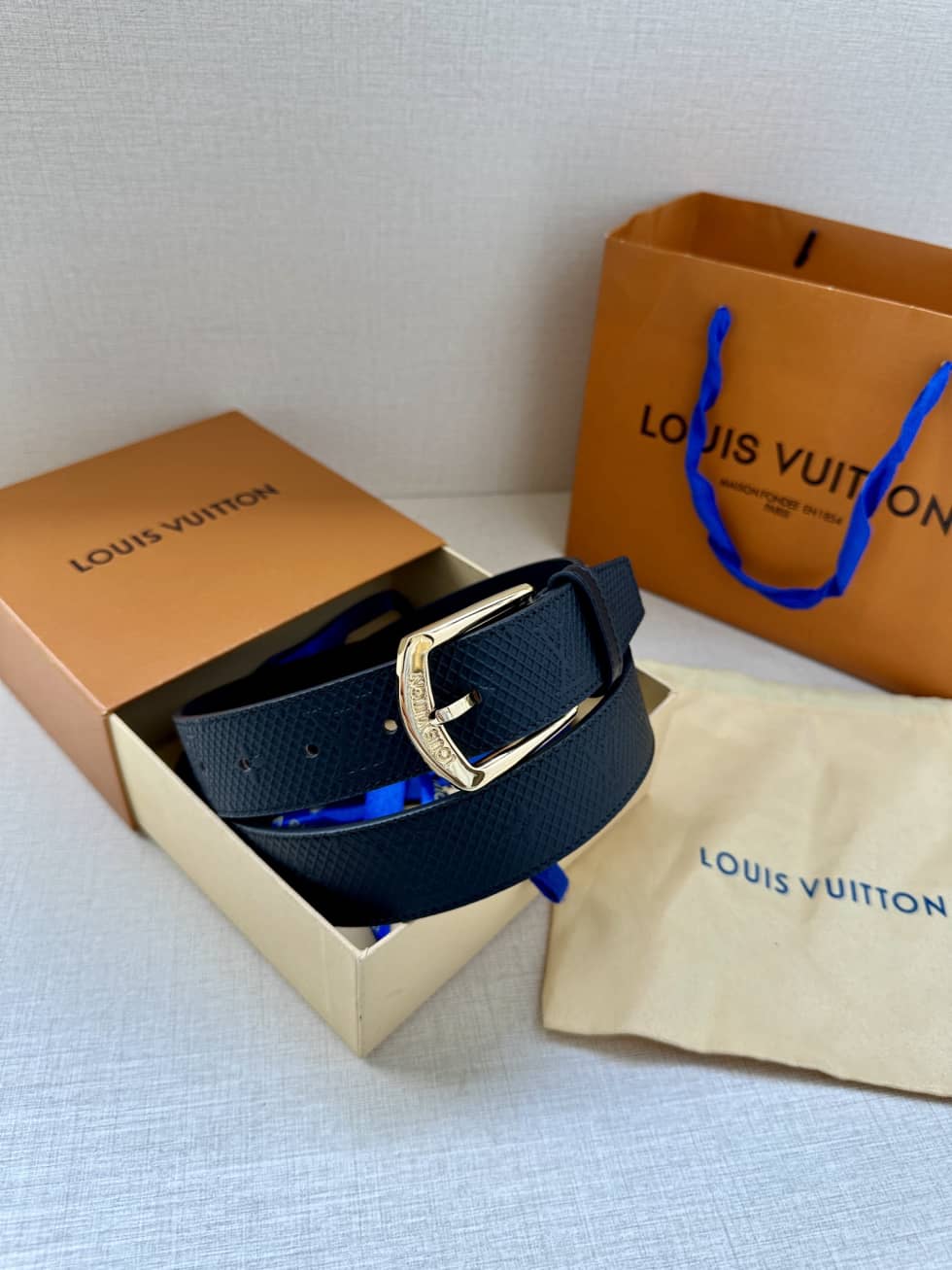 loubelt199_6
