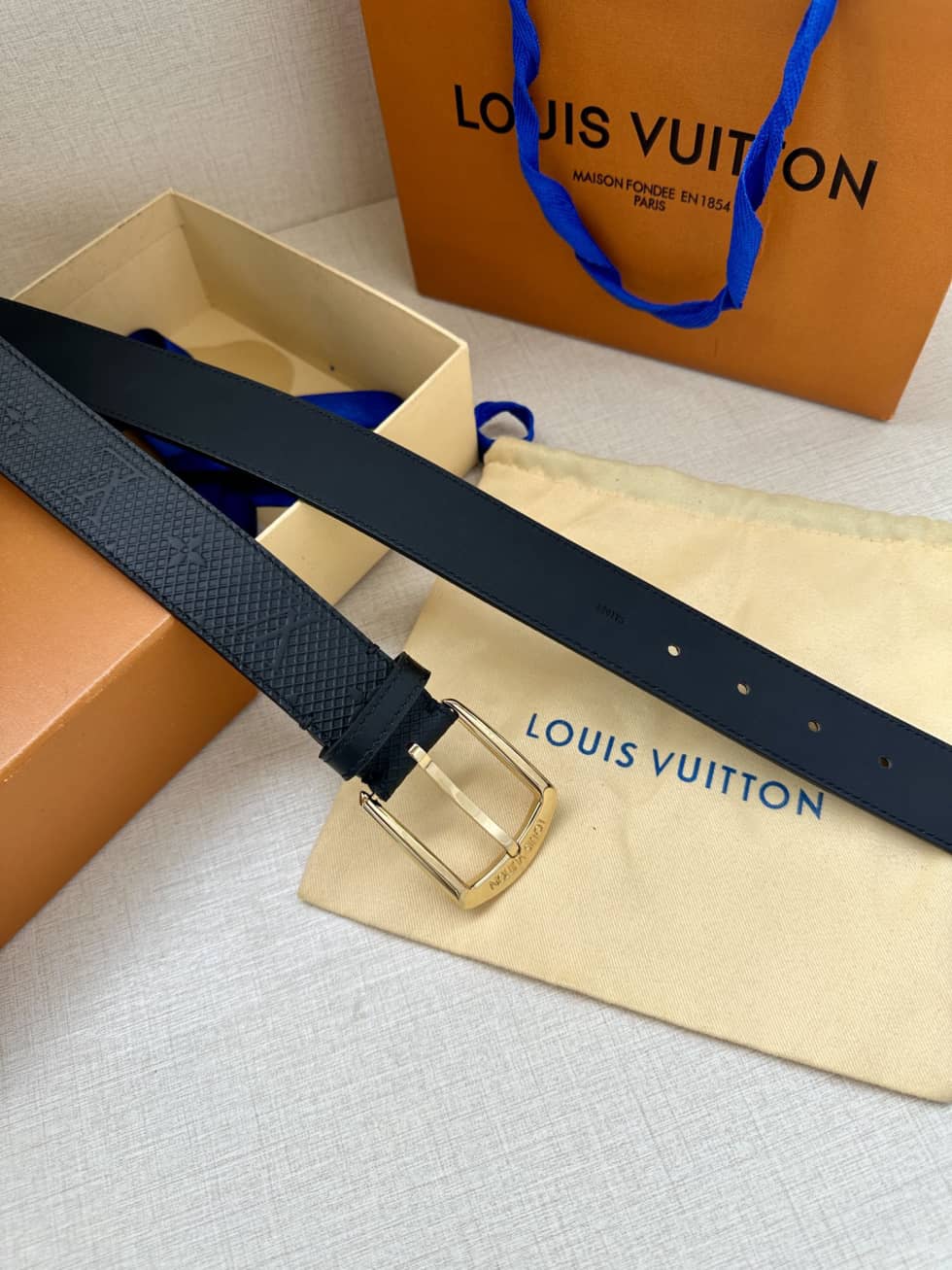 loubelt199_7