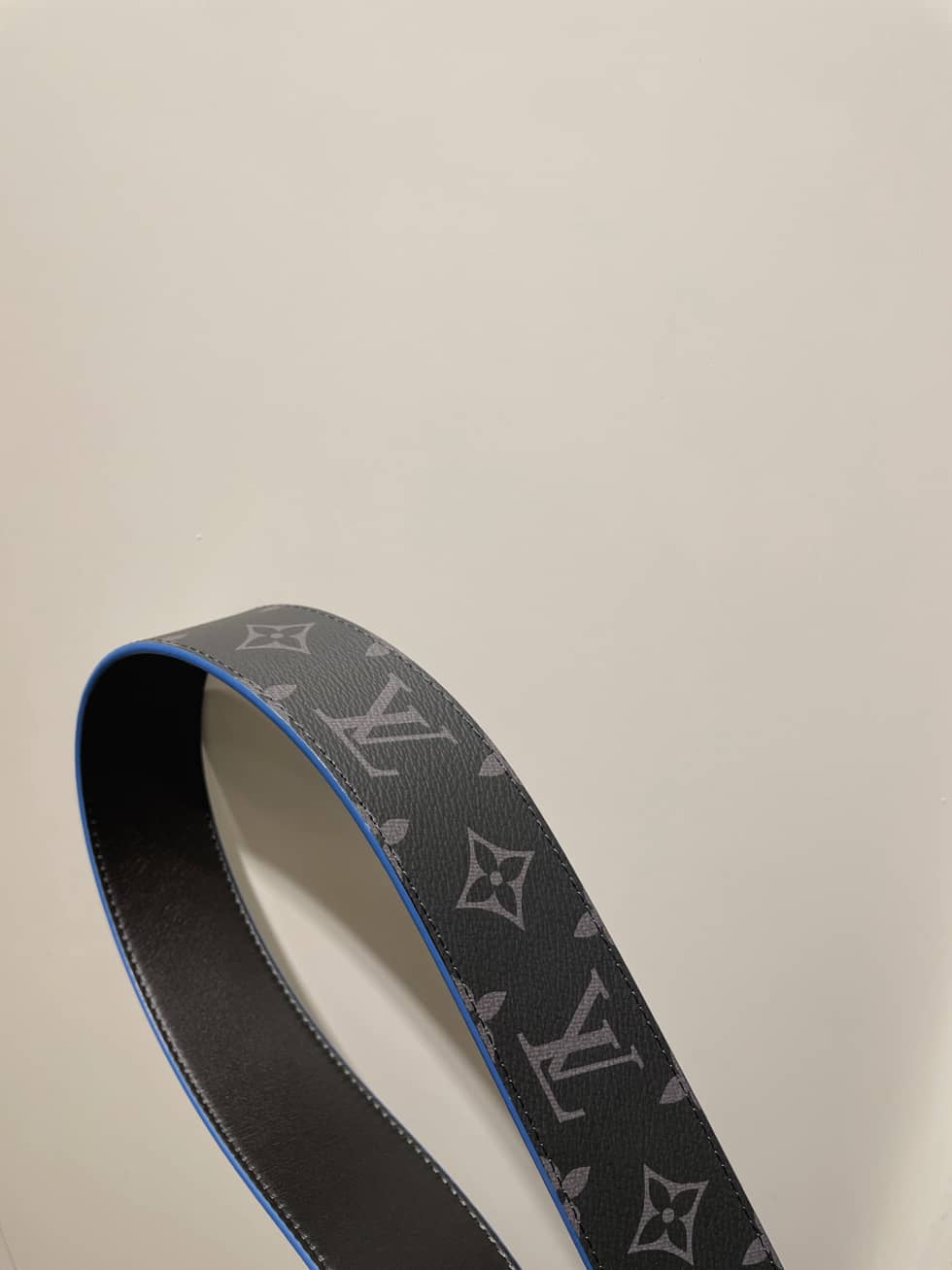 loubelt223_4