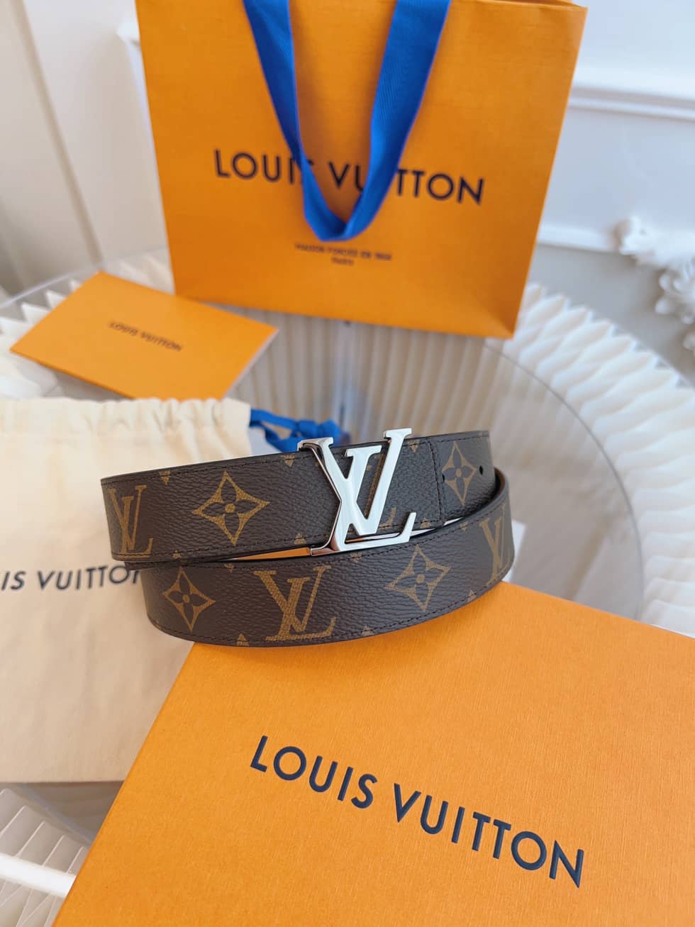 loubelt252_1