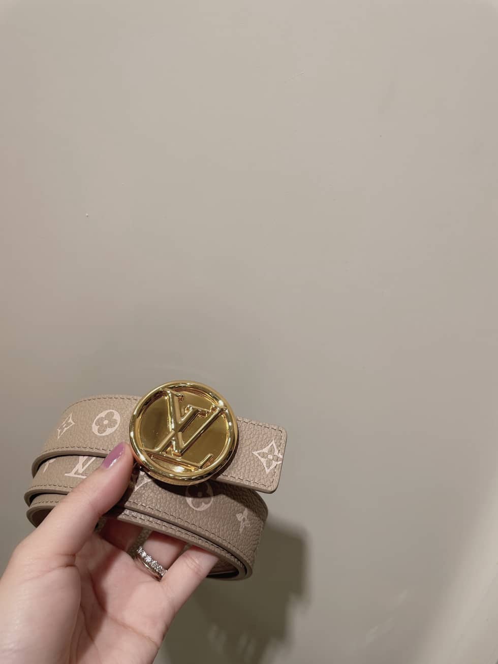 loubelt269_4