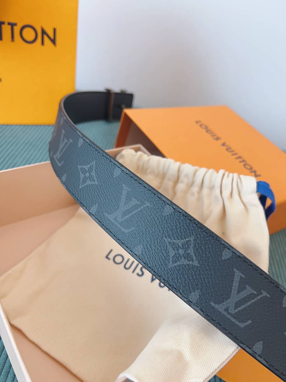 loubelt277_6