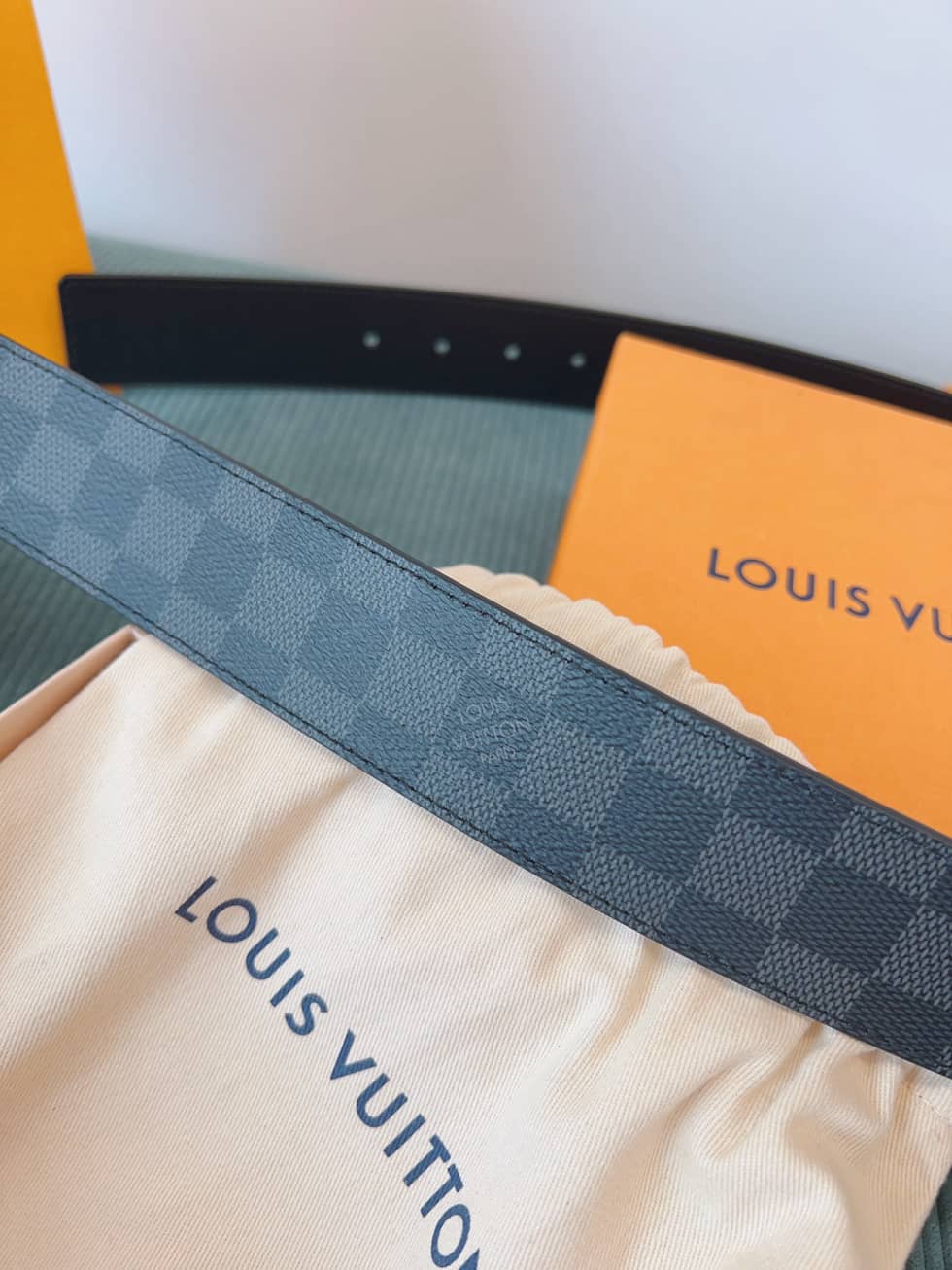 loubelt280_4