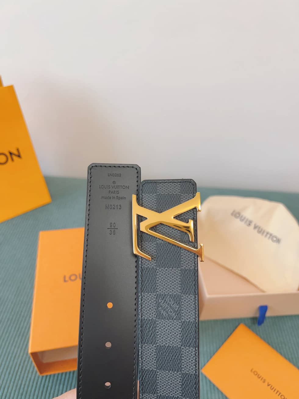 loubelt281_6