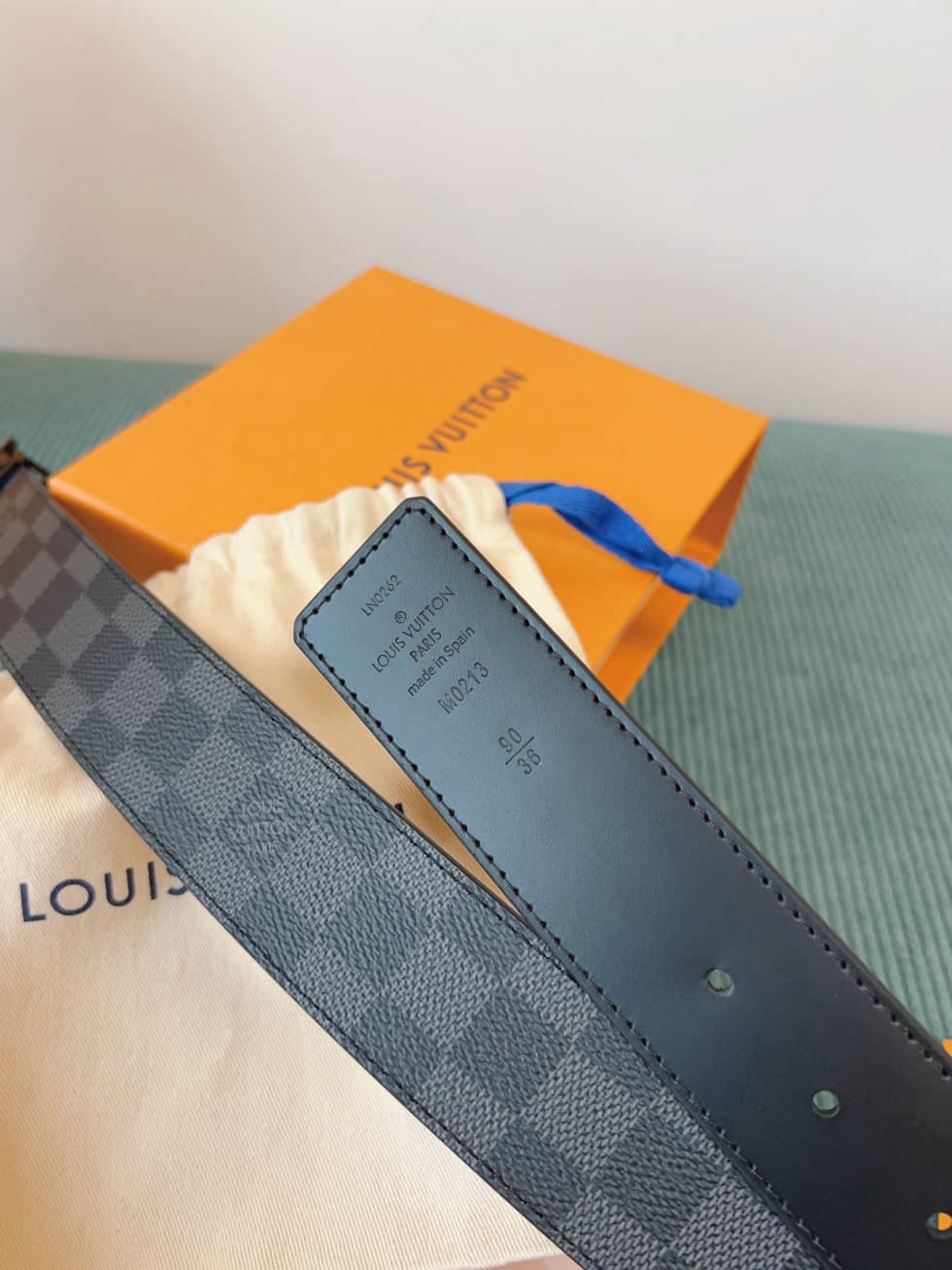 loubelt282_9
