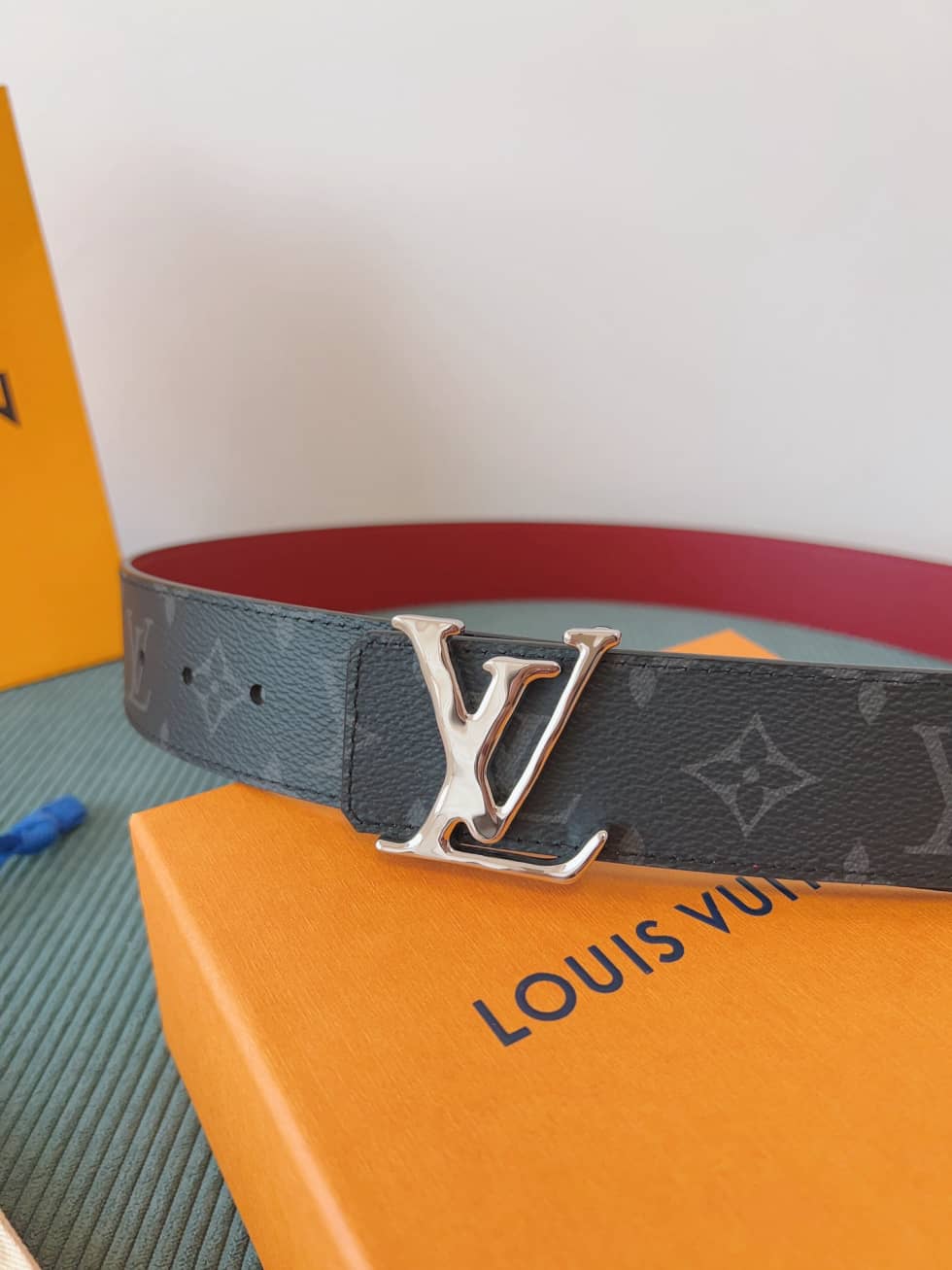 loubelt283_2