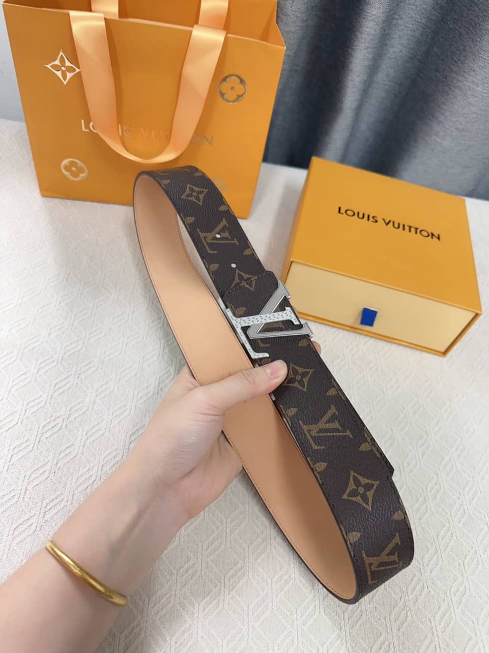 loubelt288_2