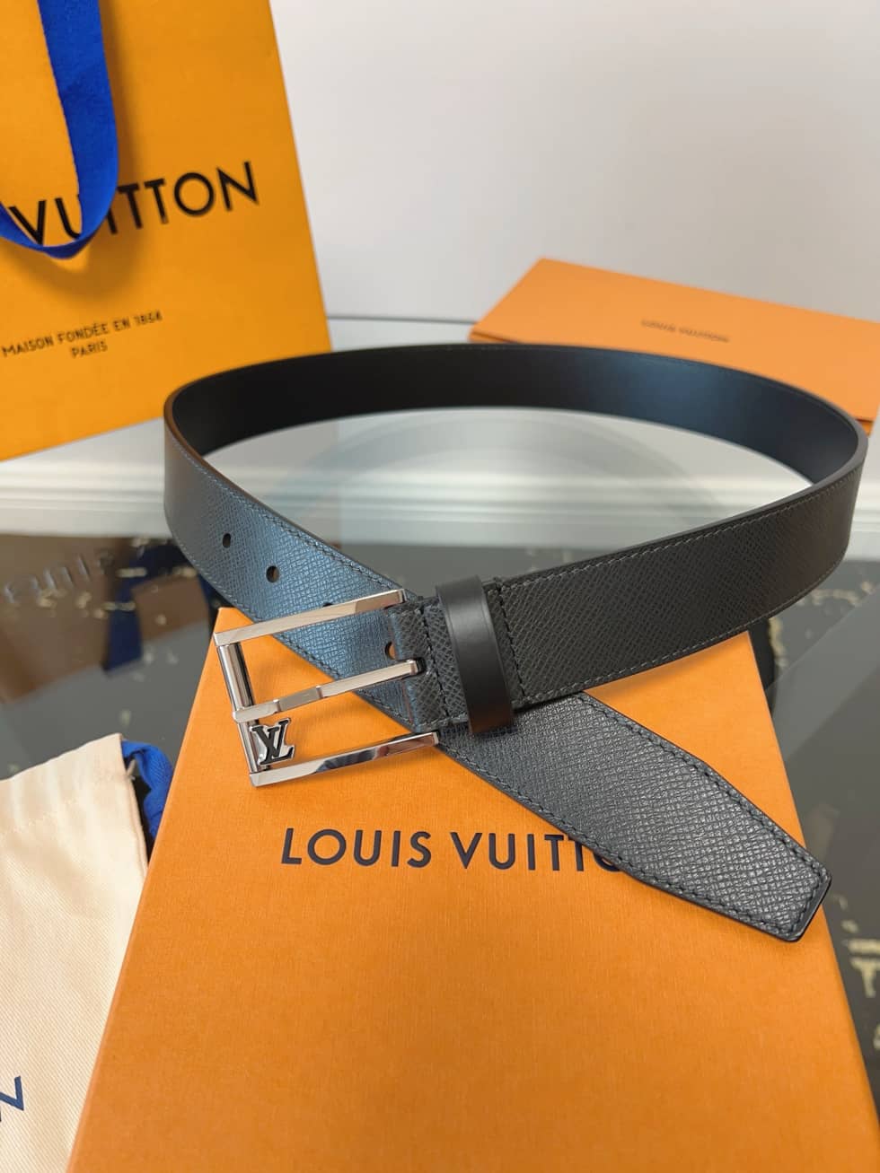 loubelt32_8