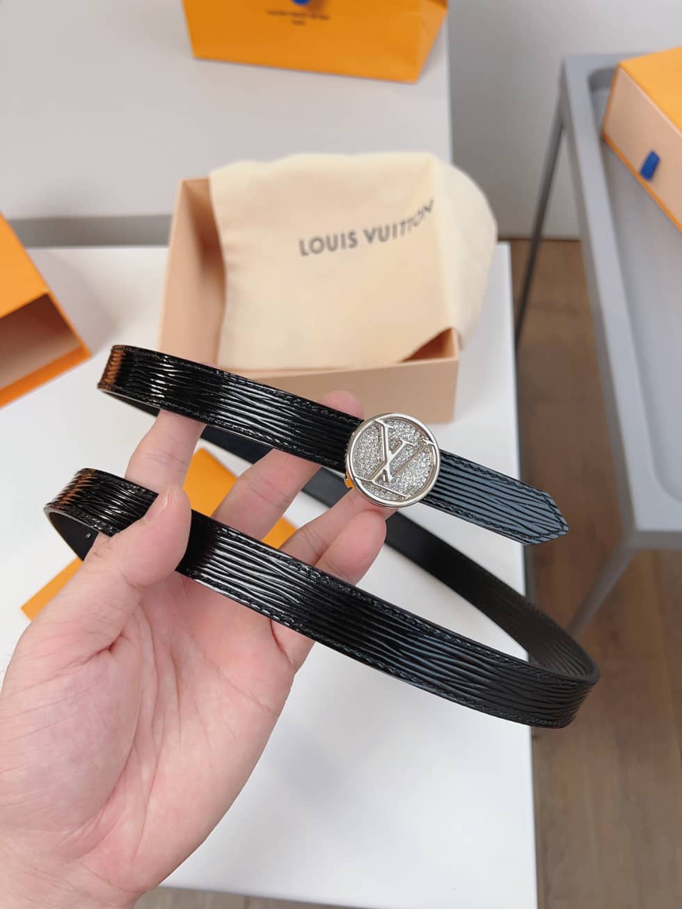 loubelt351_9