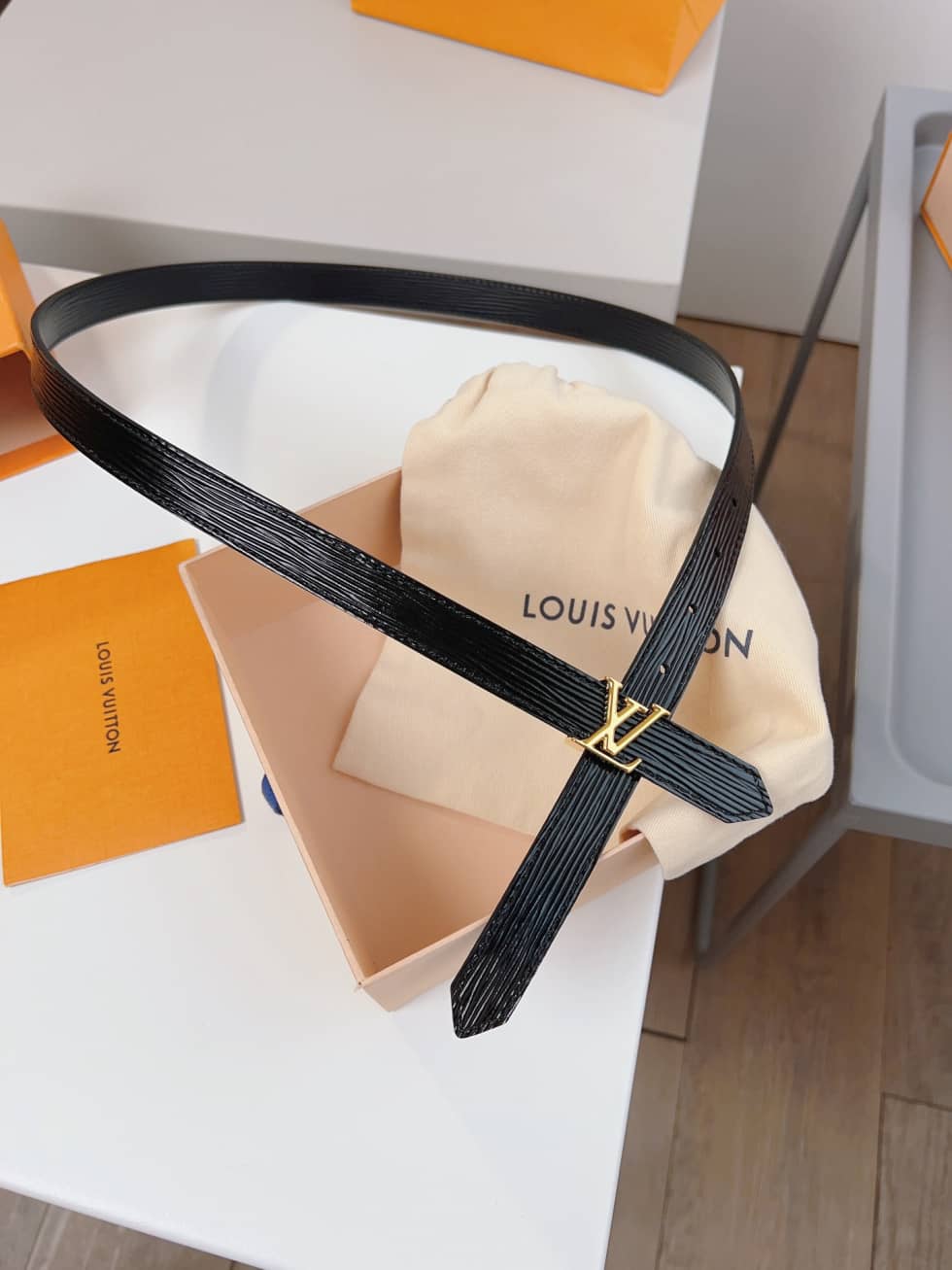 loubelt352_5