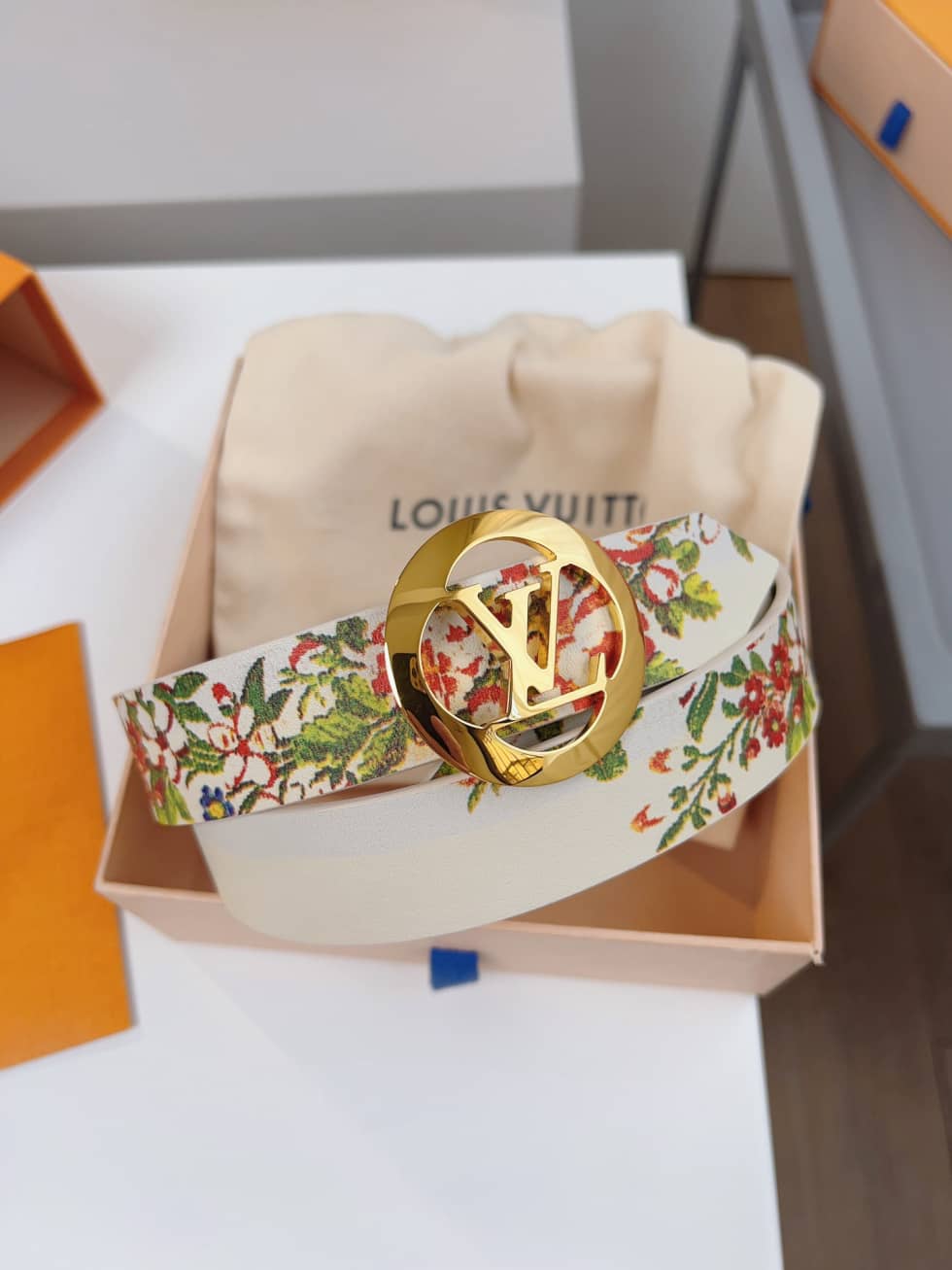 loubelt353_1