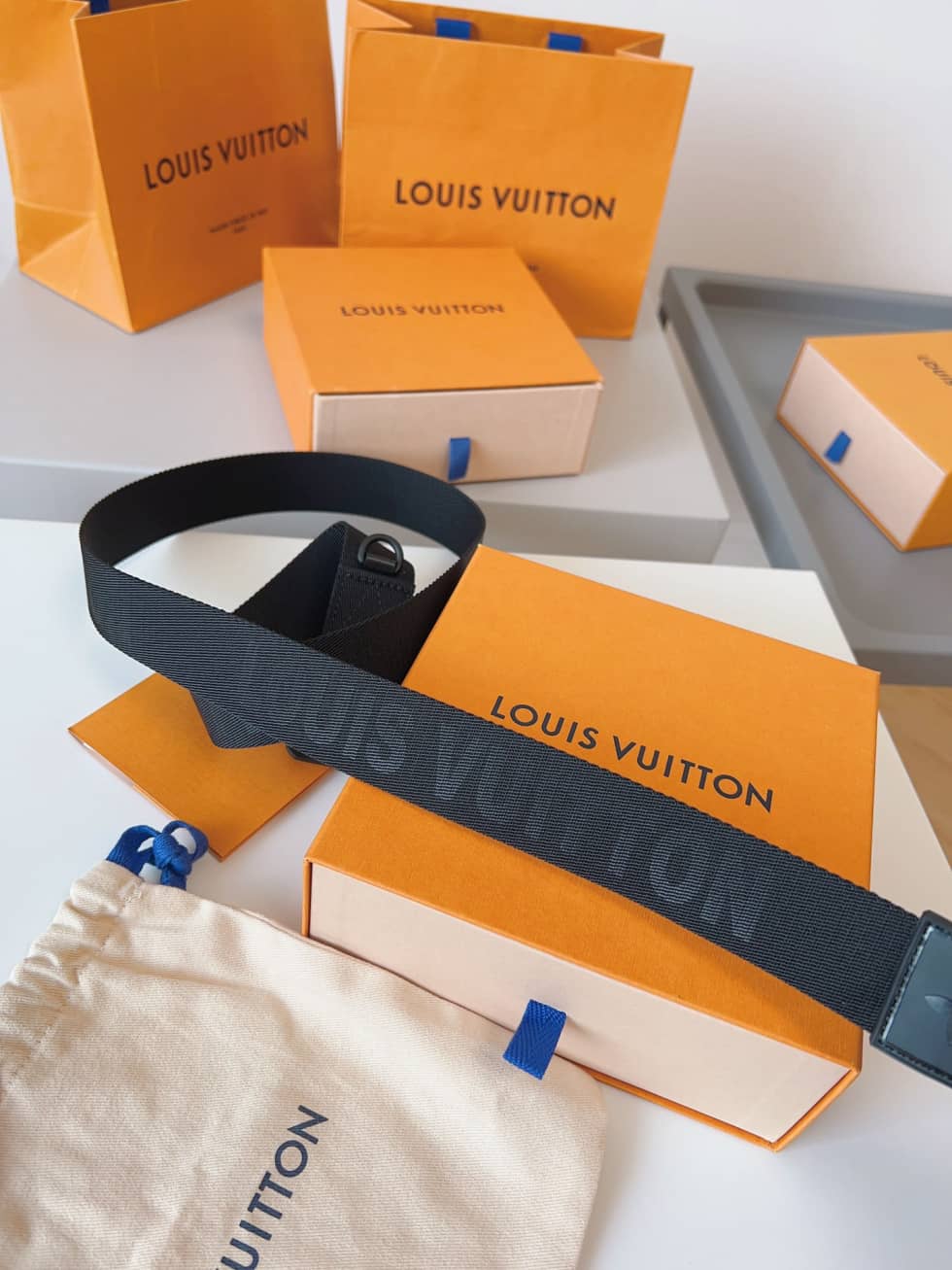 loubelt359_4