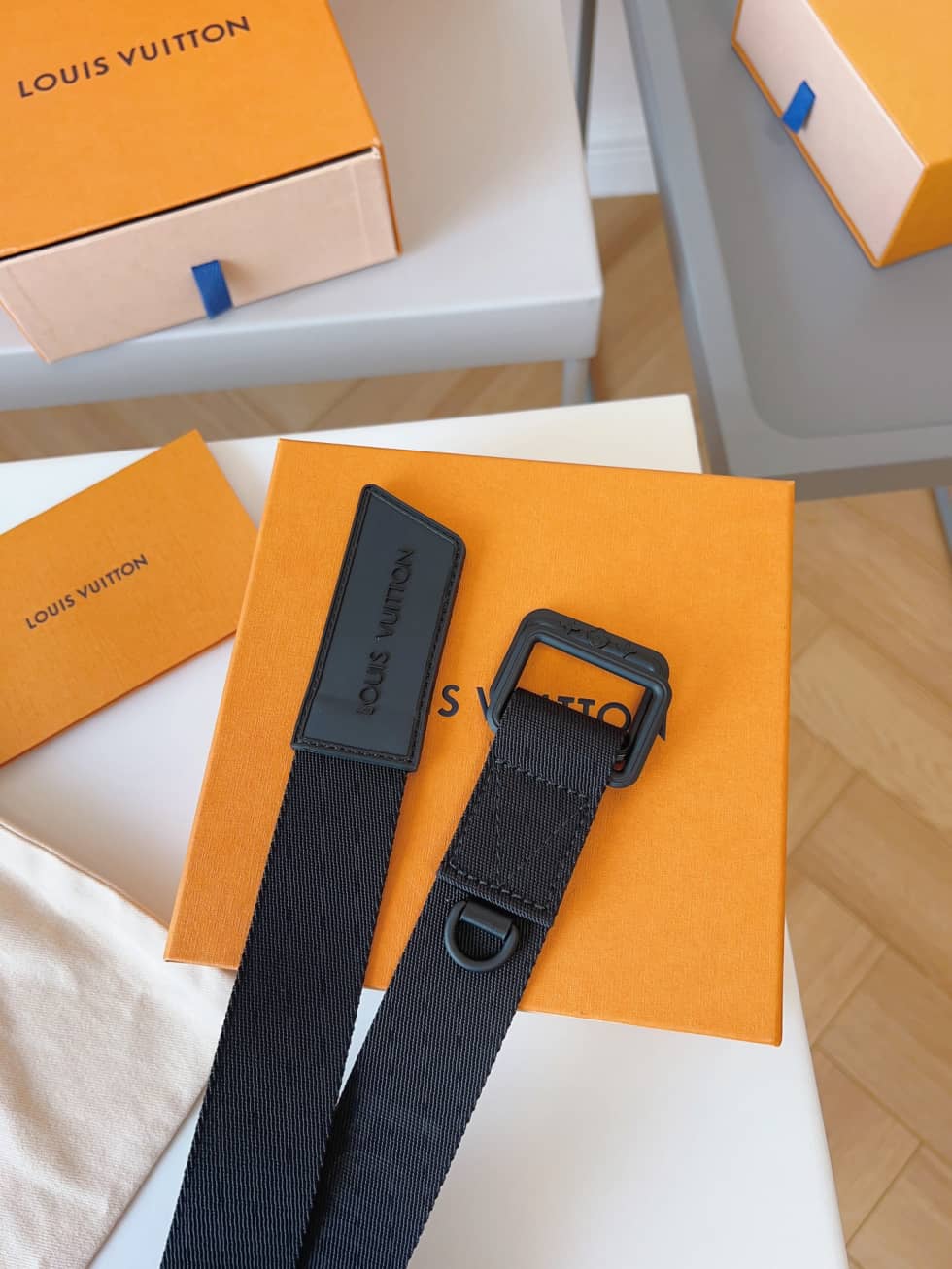 loubelt359_5