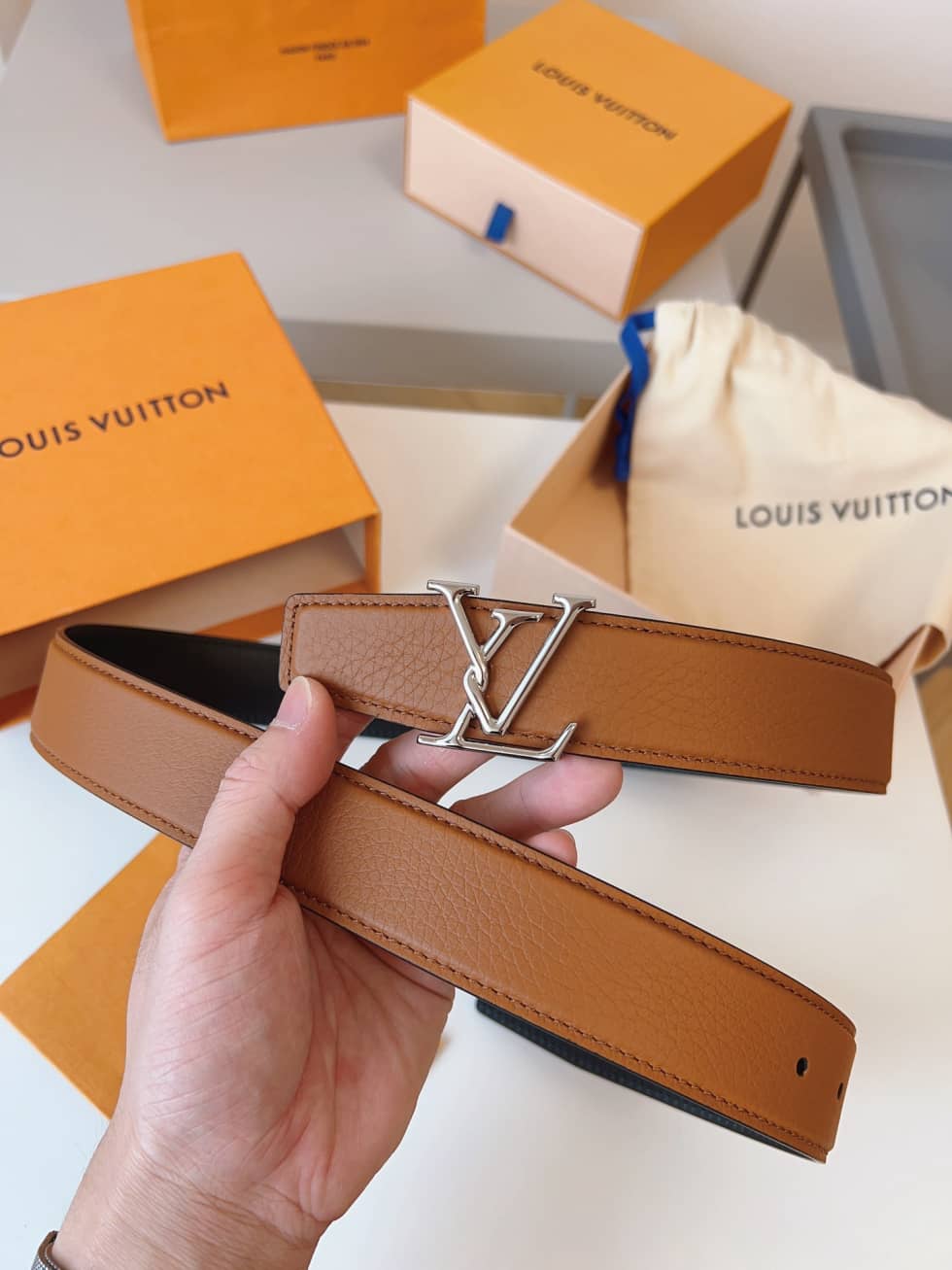 loubelt366_7