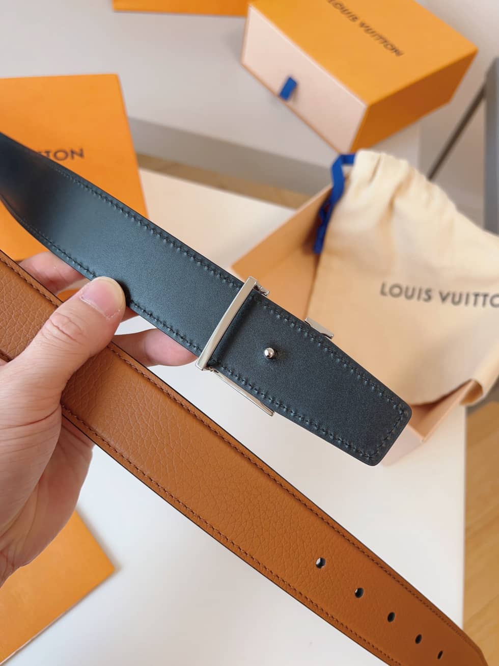 loubelt366_8