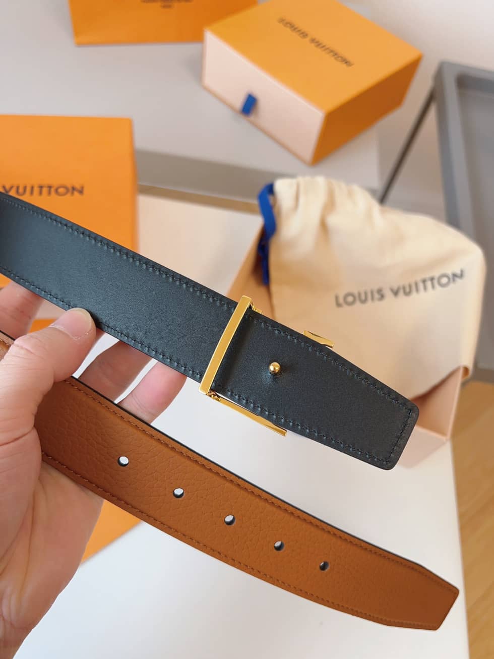 loubelt367_8