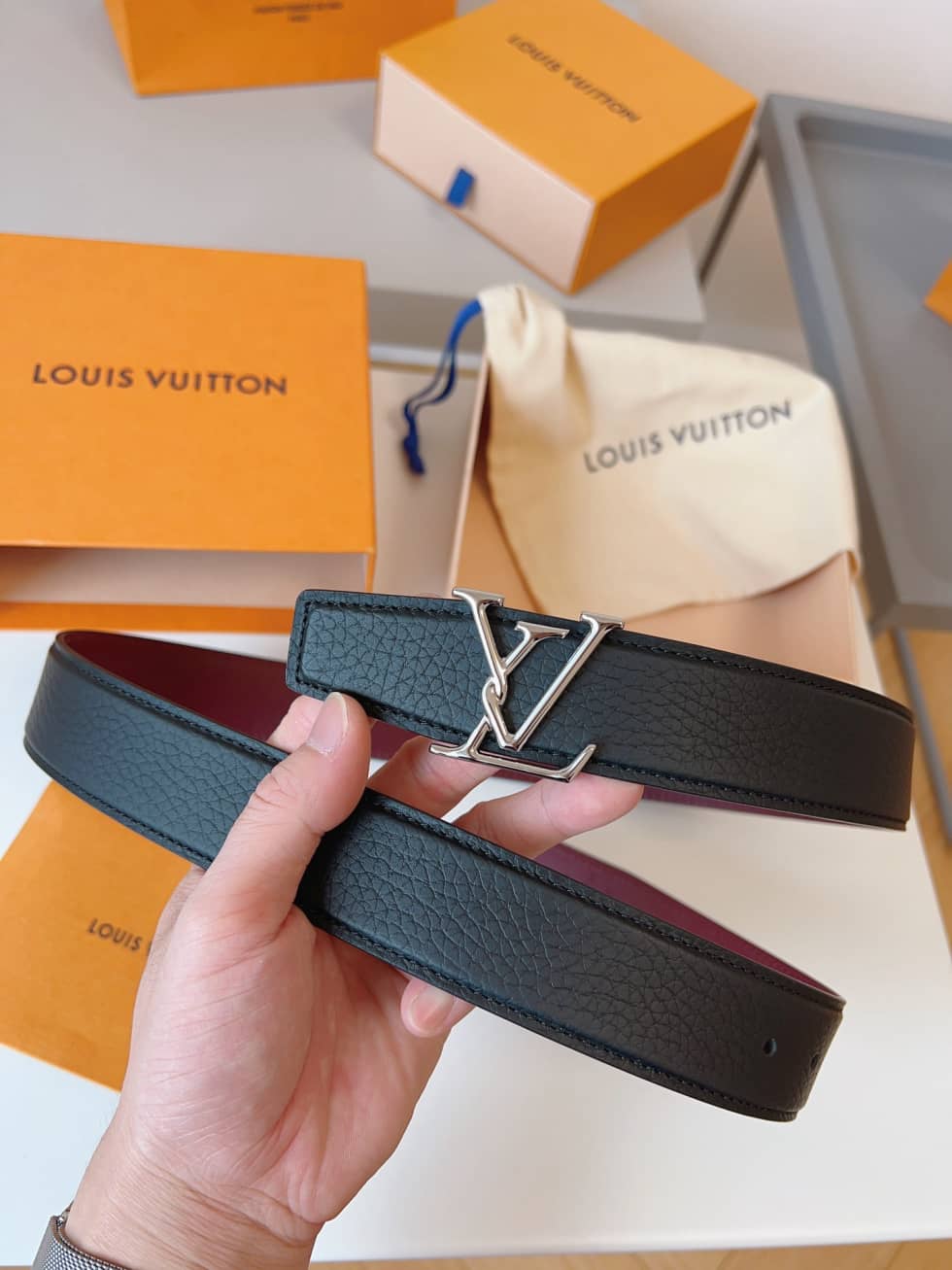 loubelt369_7