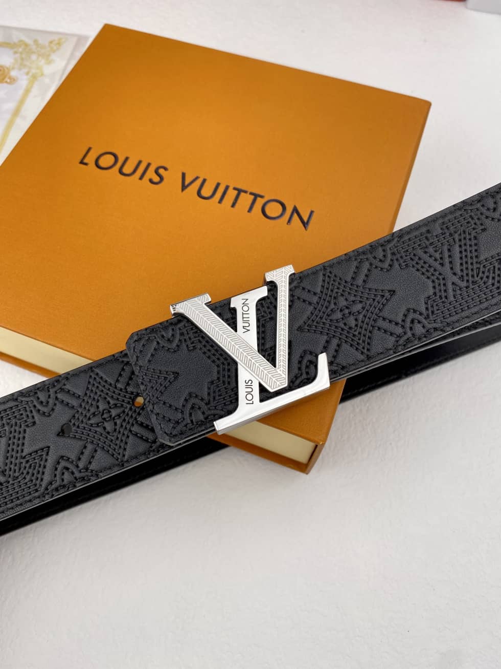 loubelt372_6