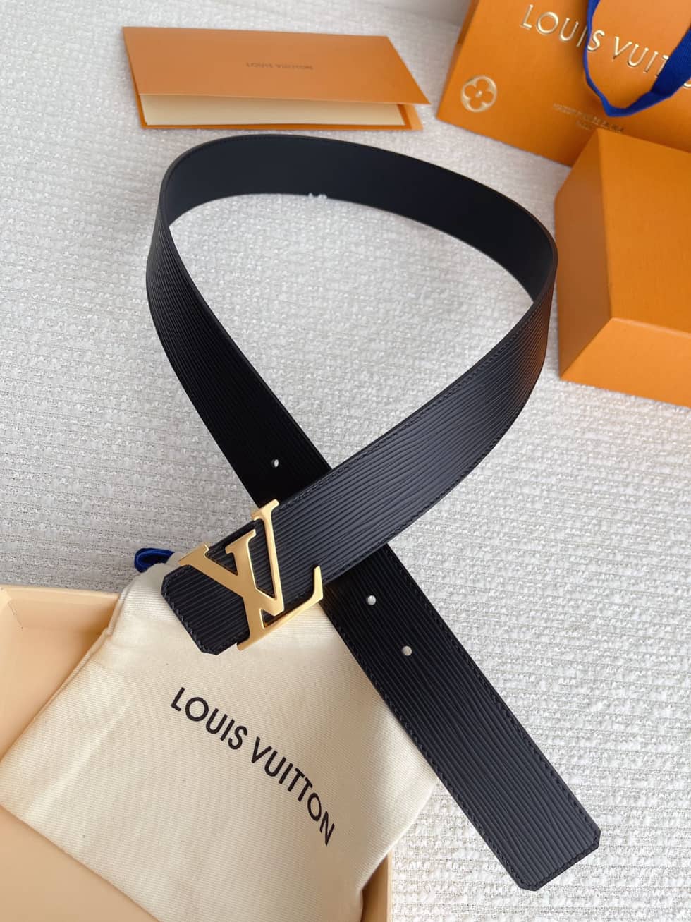 loubelt378_9