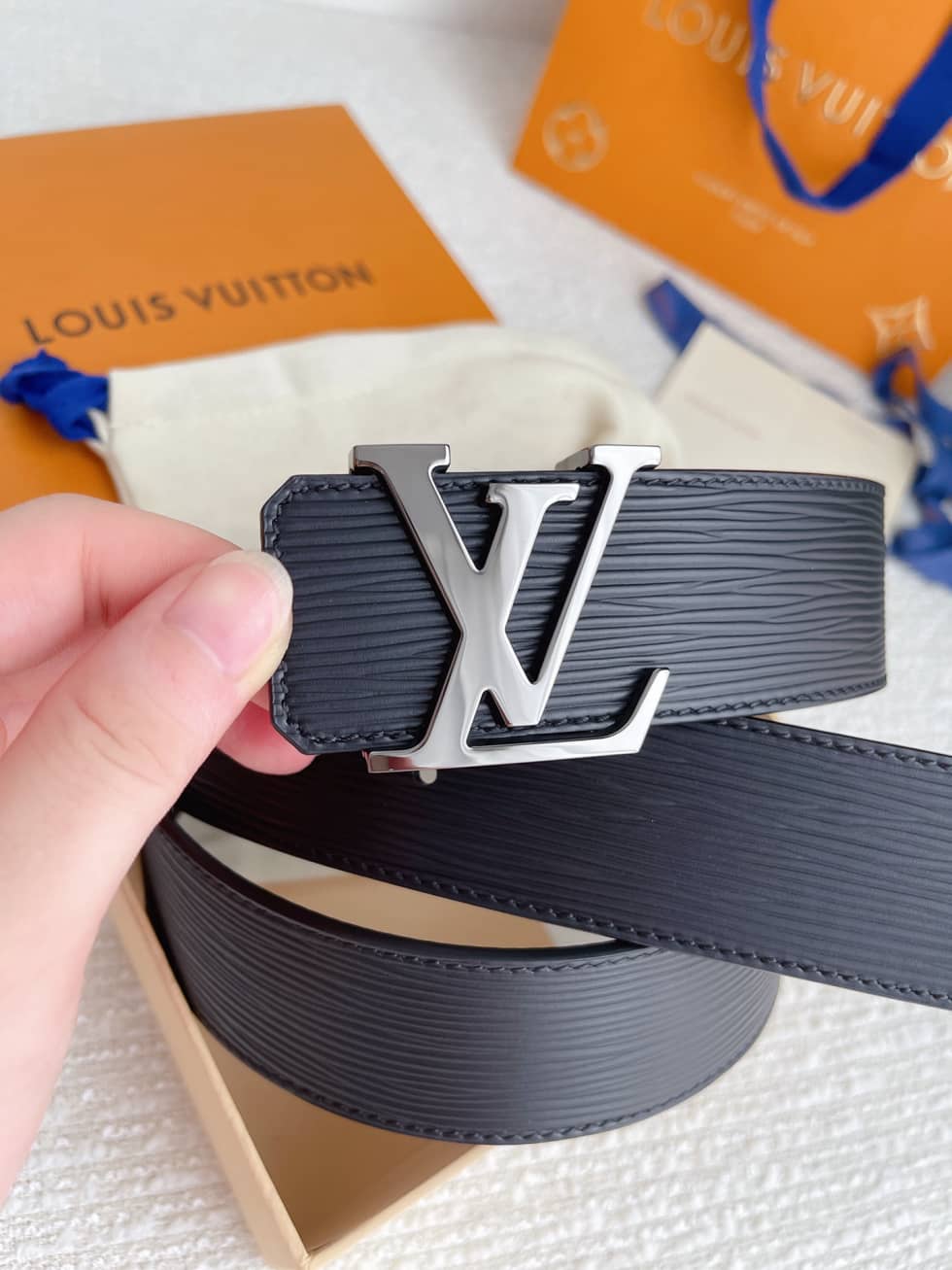 loubelt380_2