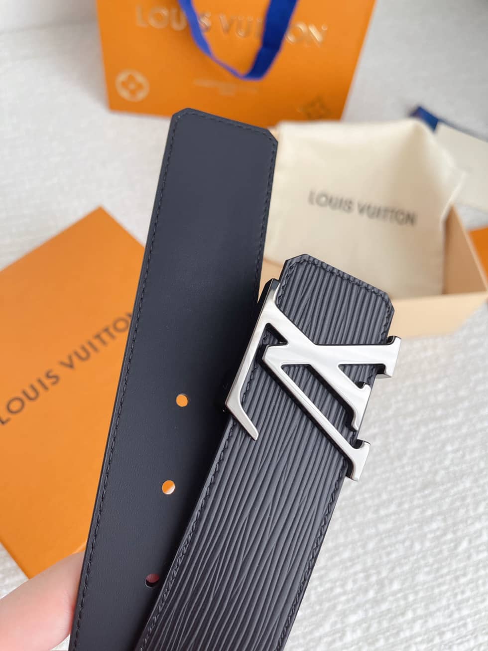 loubelt380_6