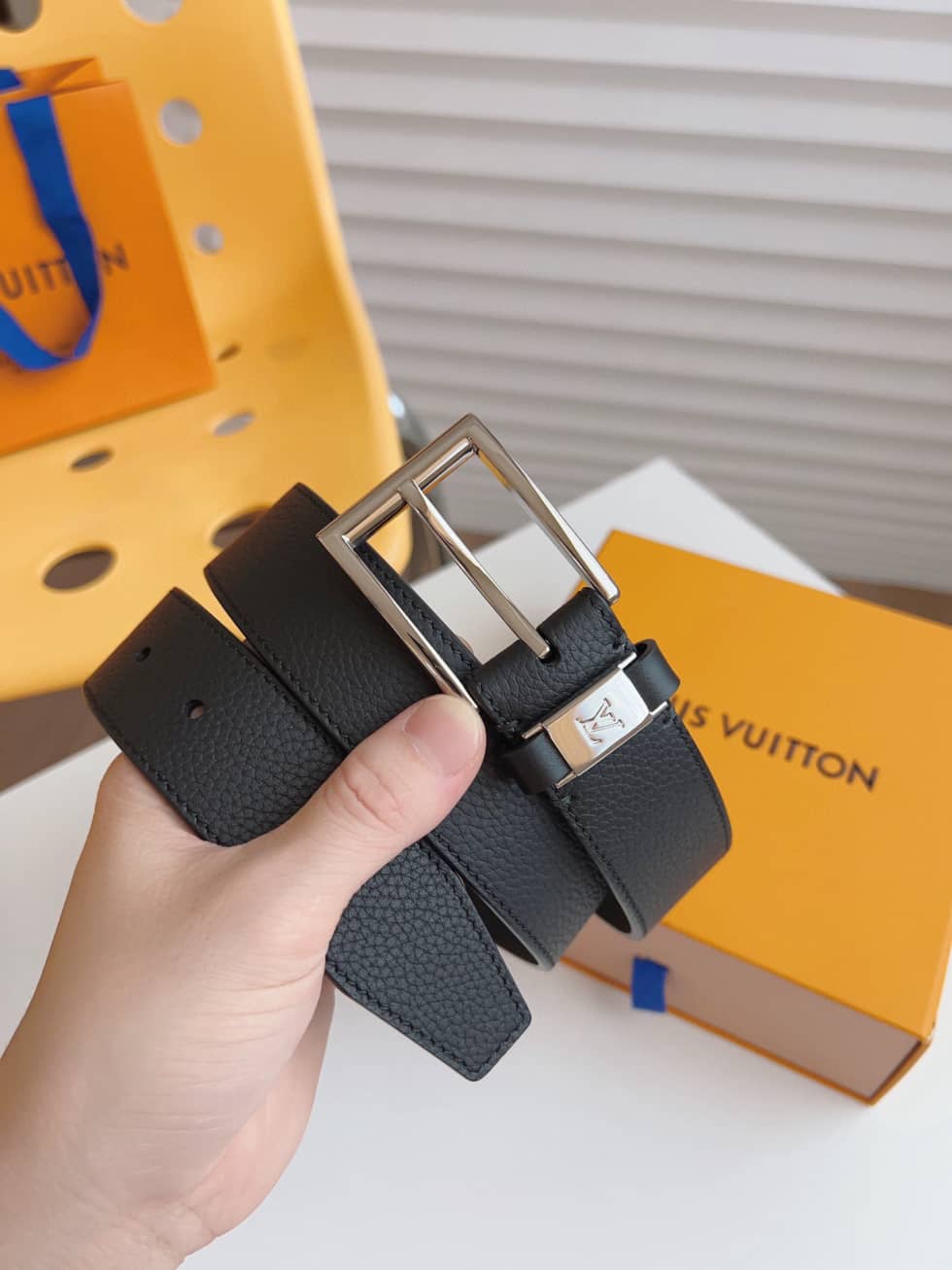 loubelt383_1