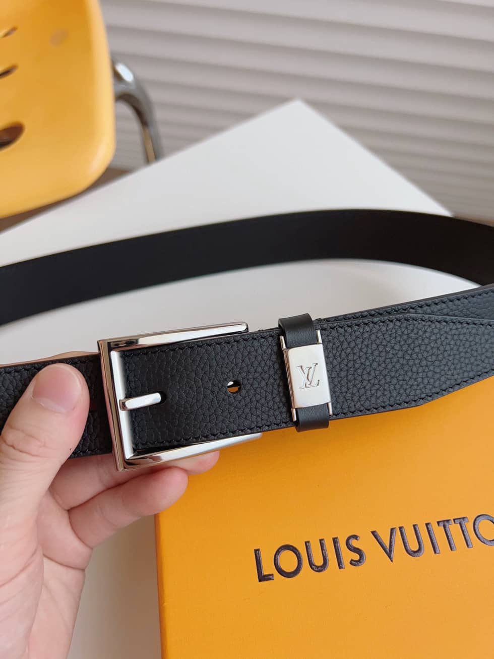 loubelt383_4