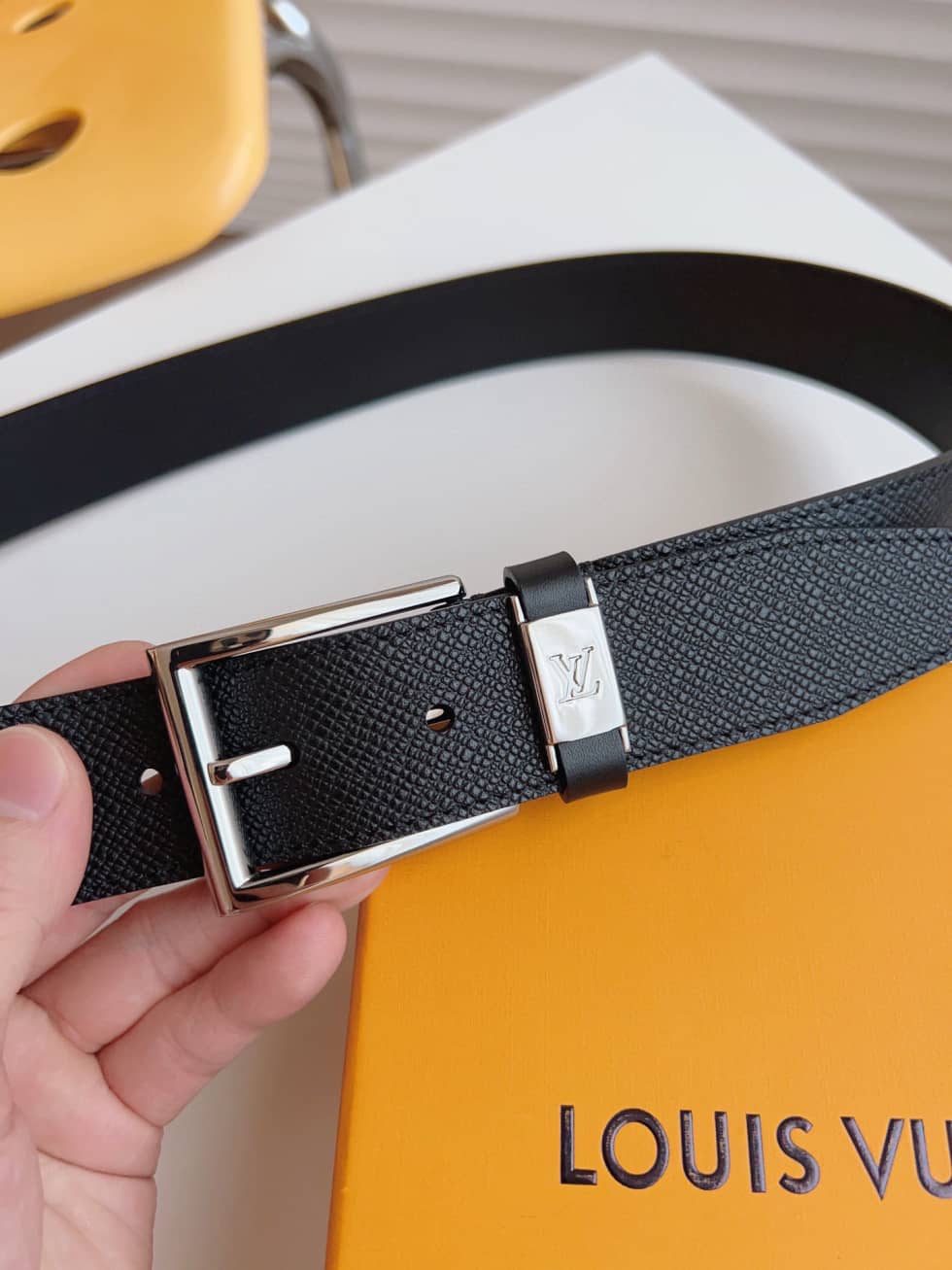 loubelt387_4