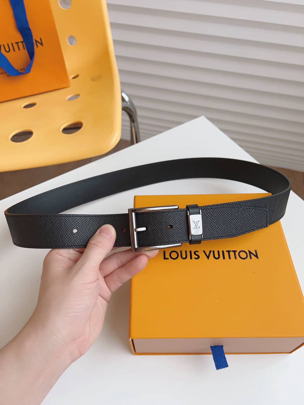 loubelt389_3