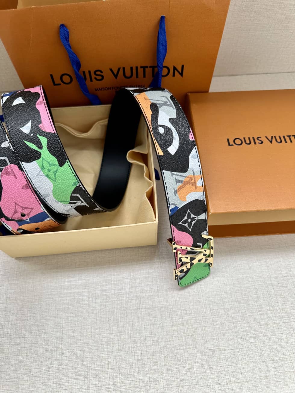 loubelt399_9