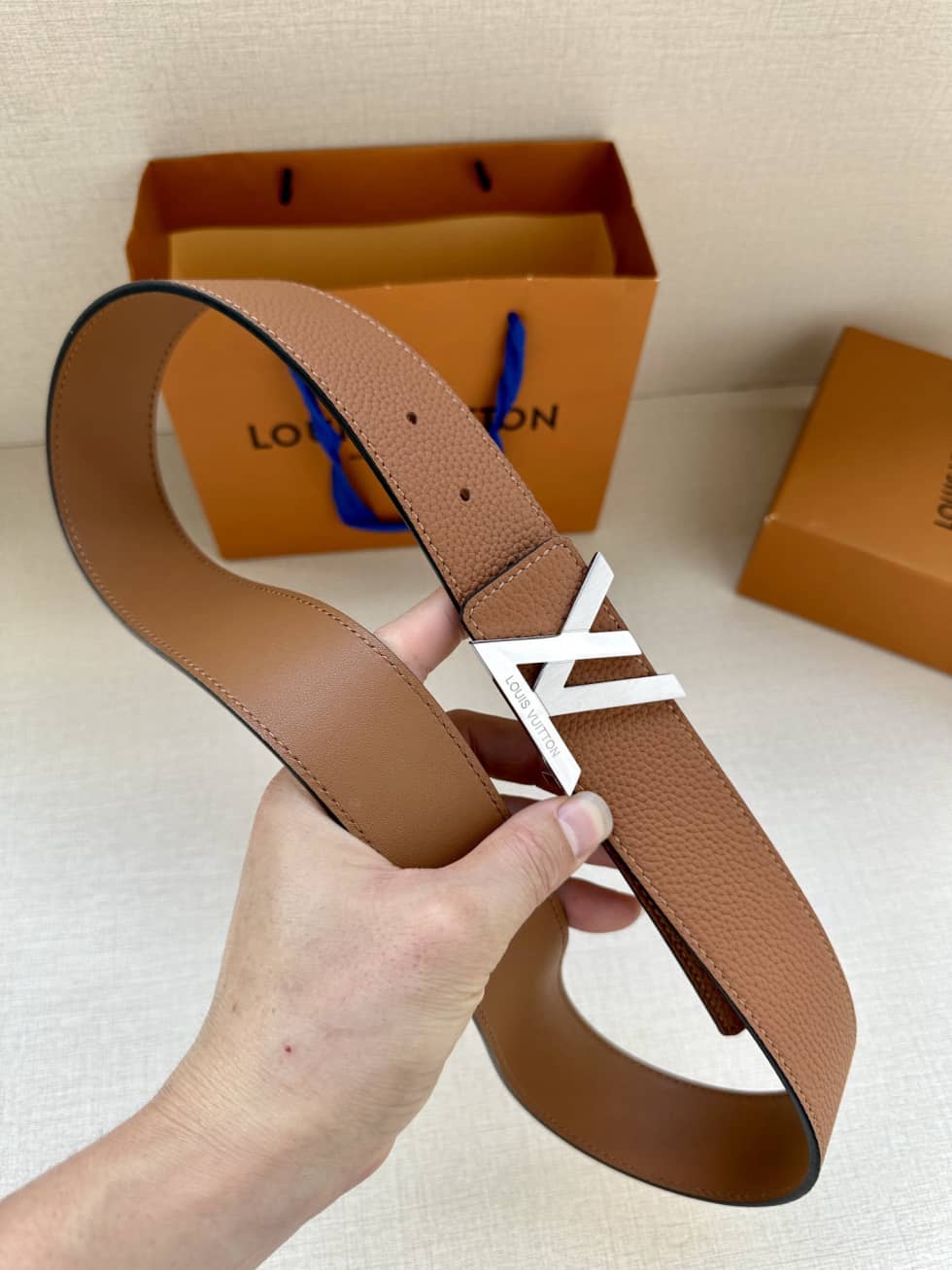 loubelt402_6