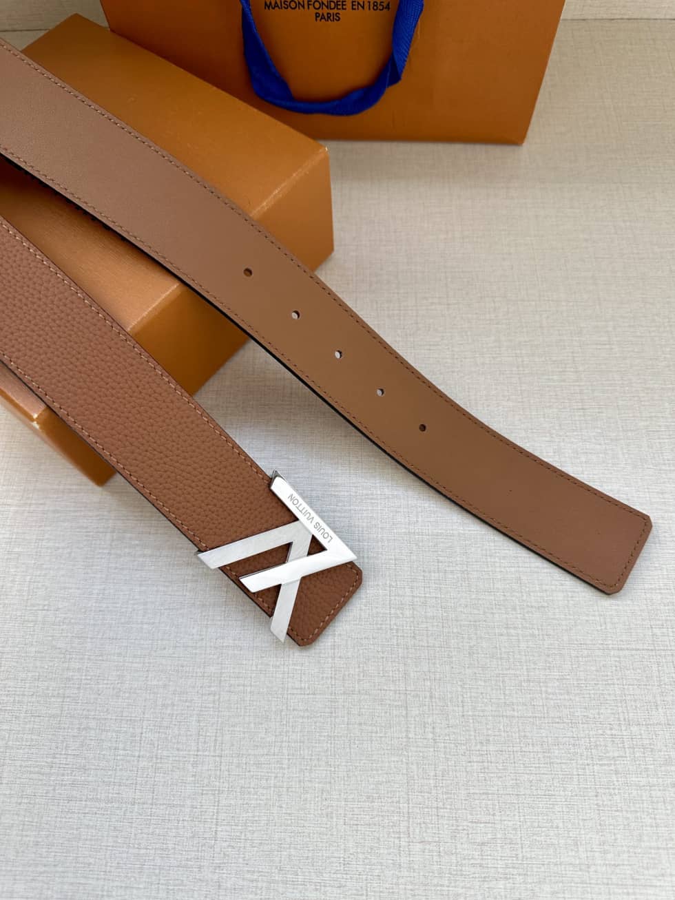 loubelt402_9