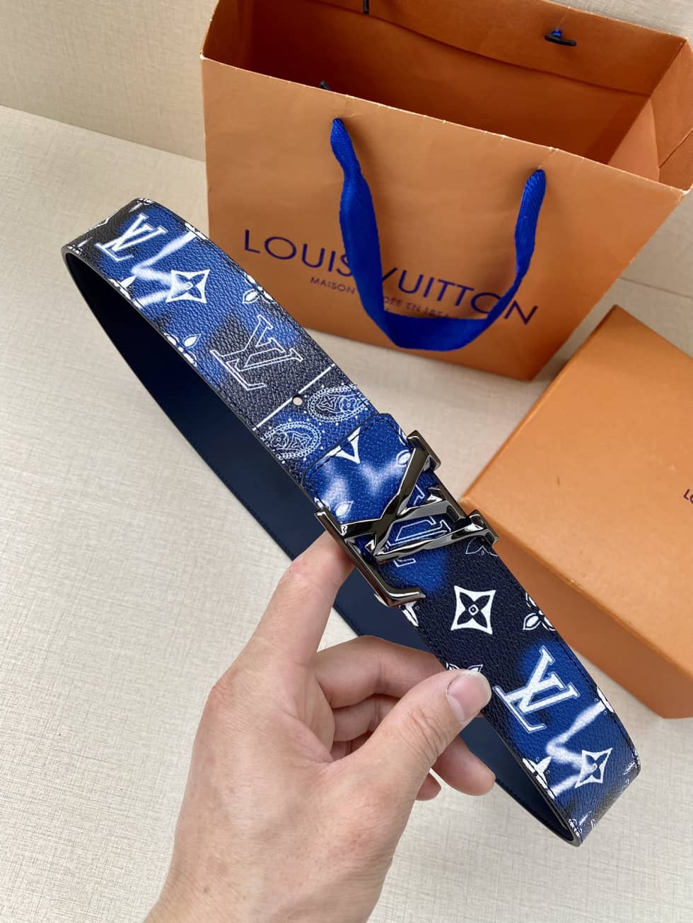 loubelt405_1