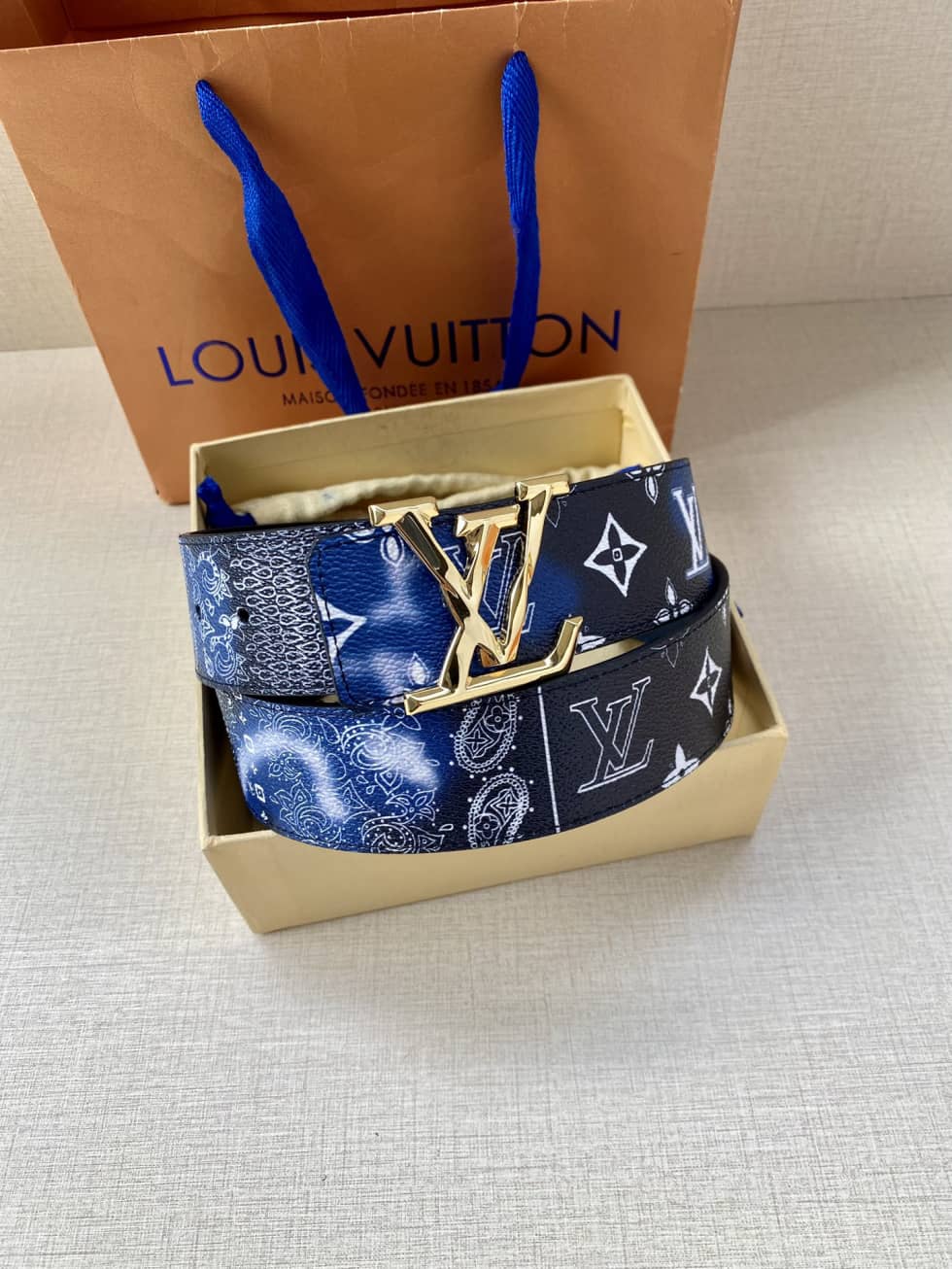 loubelt405_9