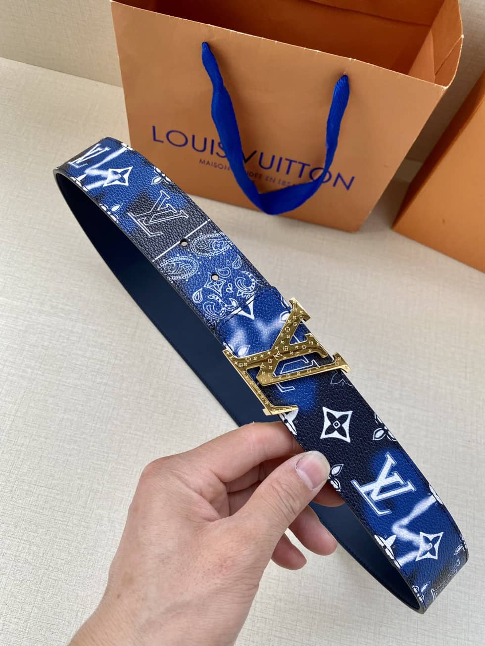 loubelt406_1