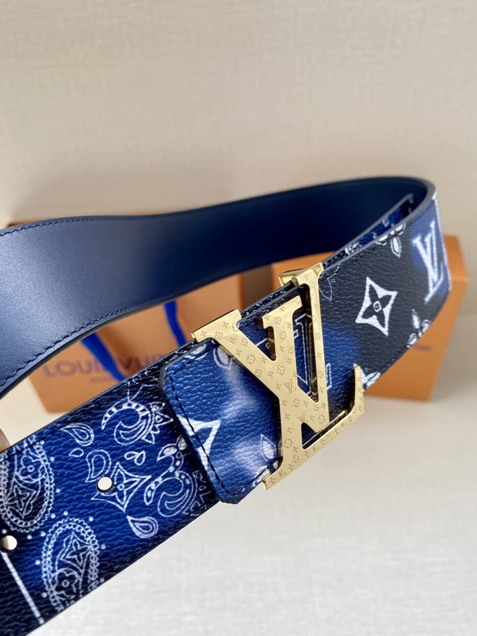 loubelt406_2