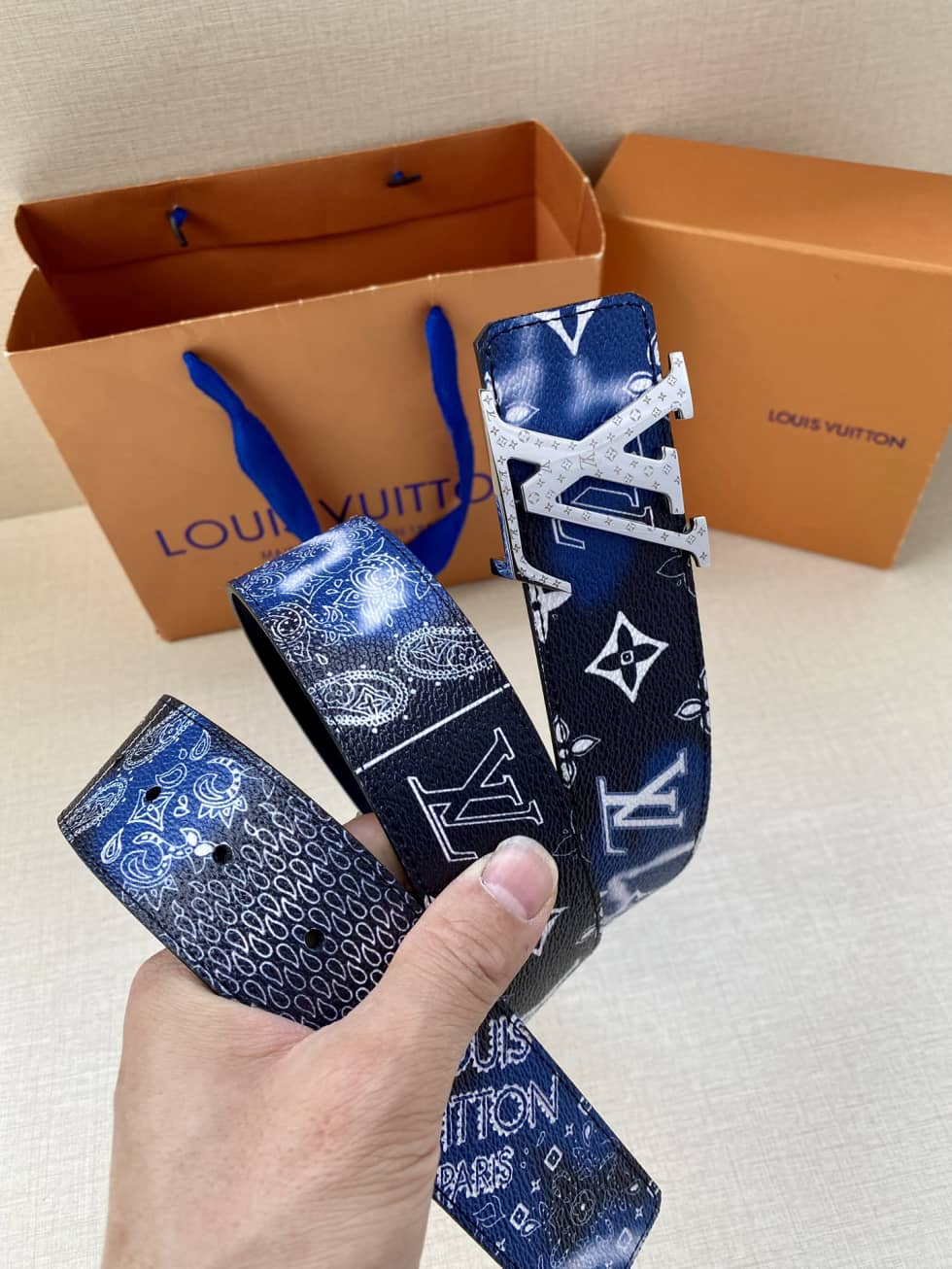 loubelt406_9