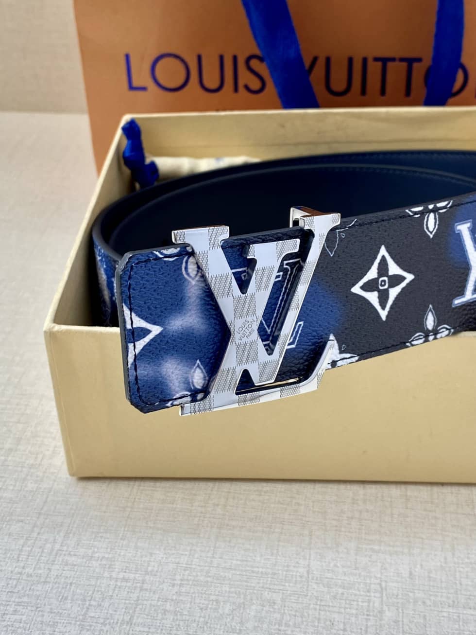 loubelt407_8