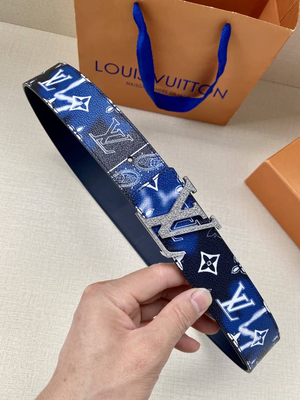 loubelt408_1