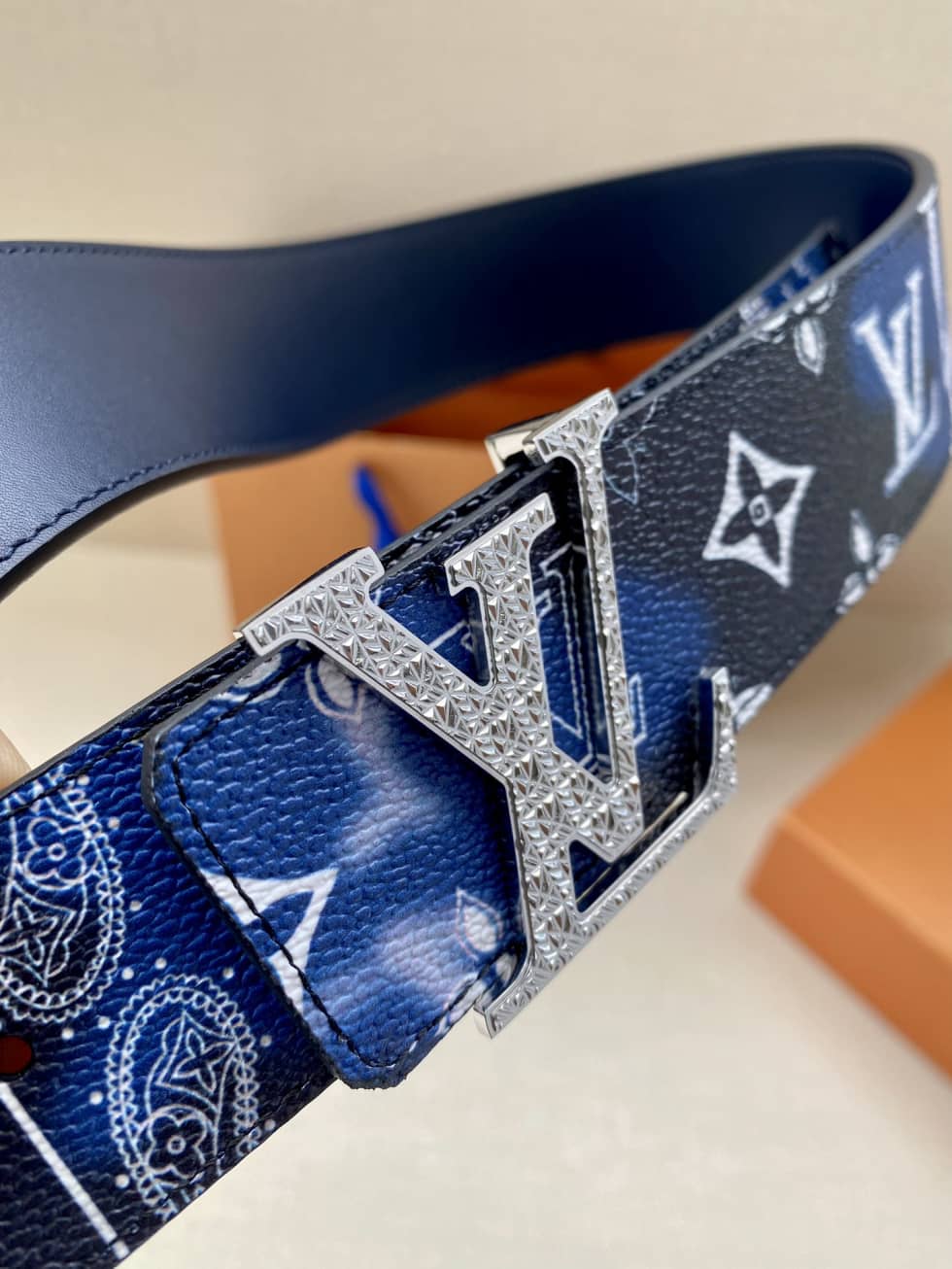 loubelt408_2