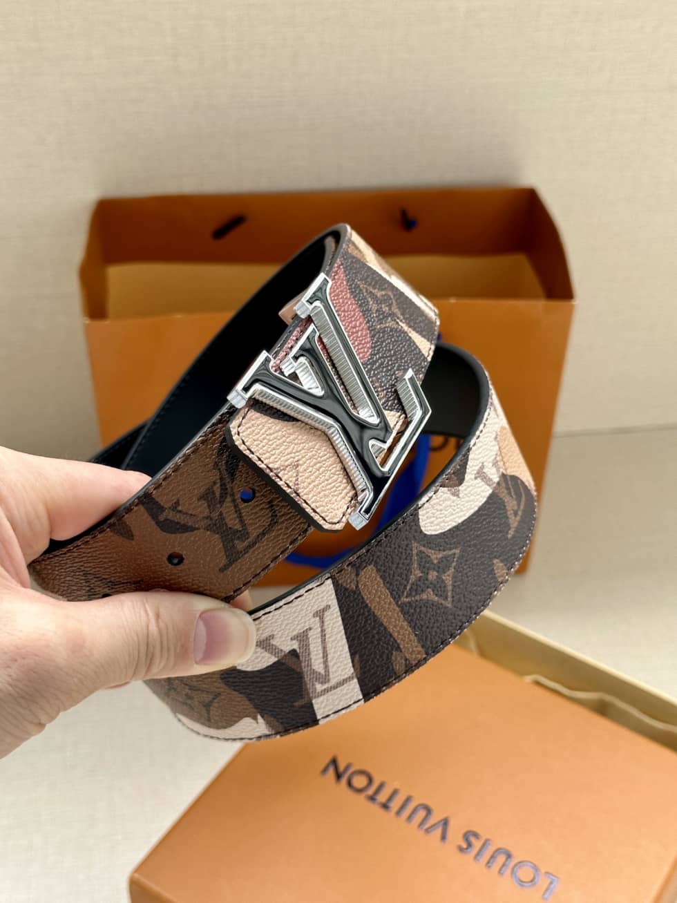 loubelt412_8